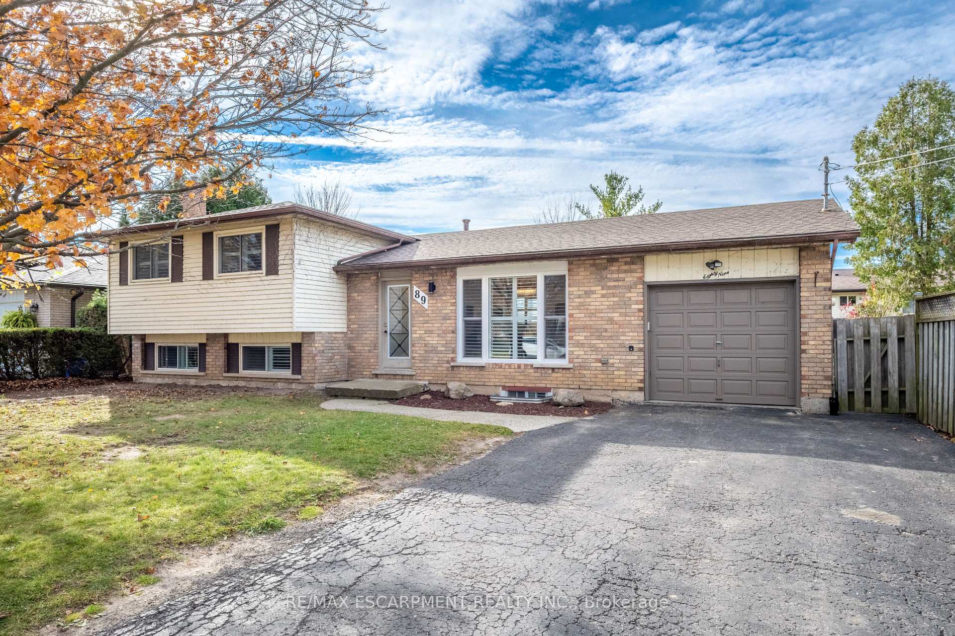 Photo 2 of 89 Dundee Drive, Haldimand — HOMEH