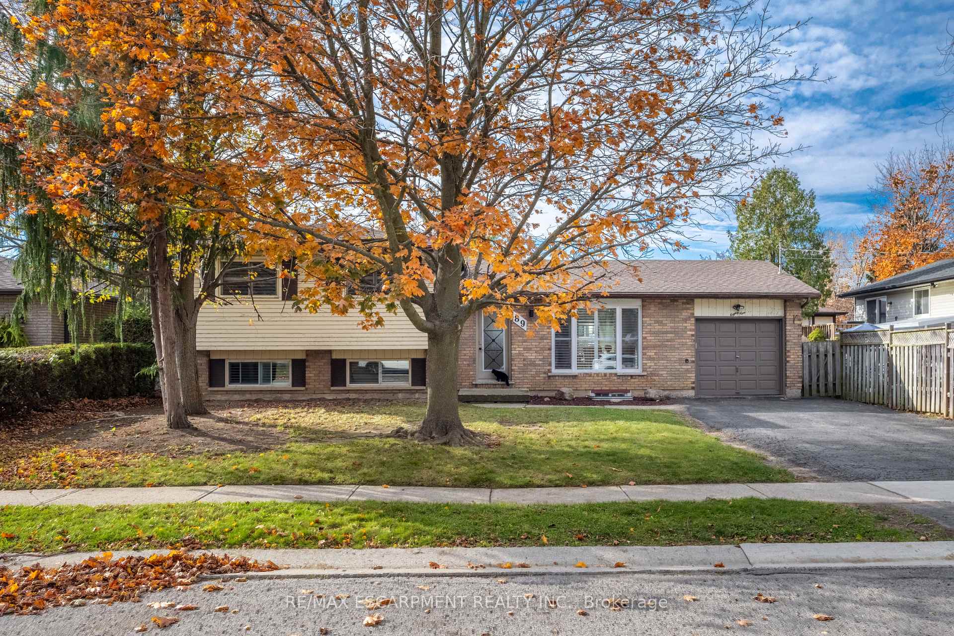 Photo 12 of 89 Dundee Drive, Haldimand — HOMEH