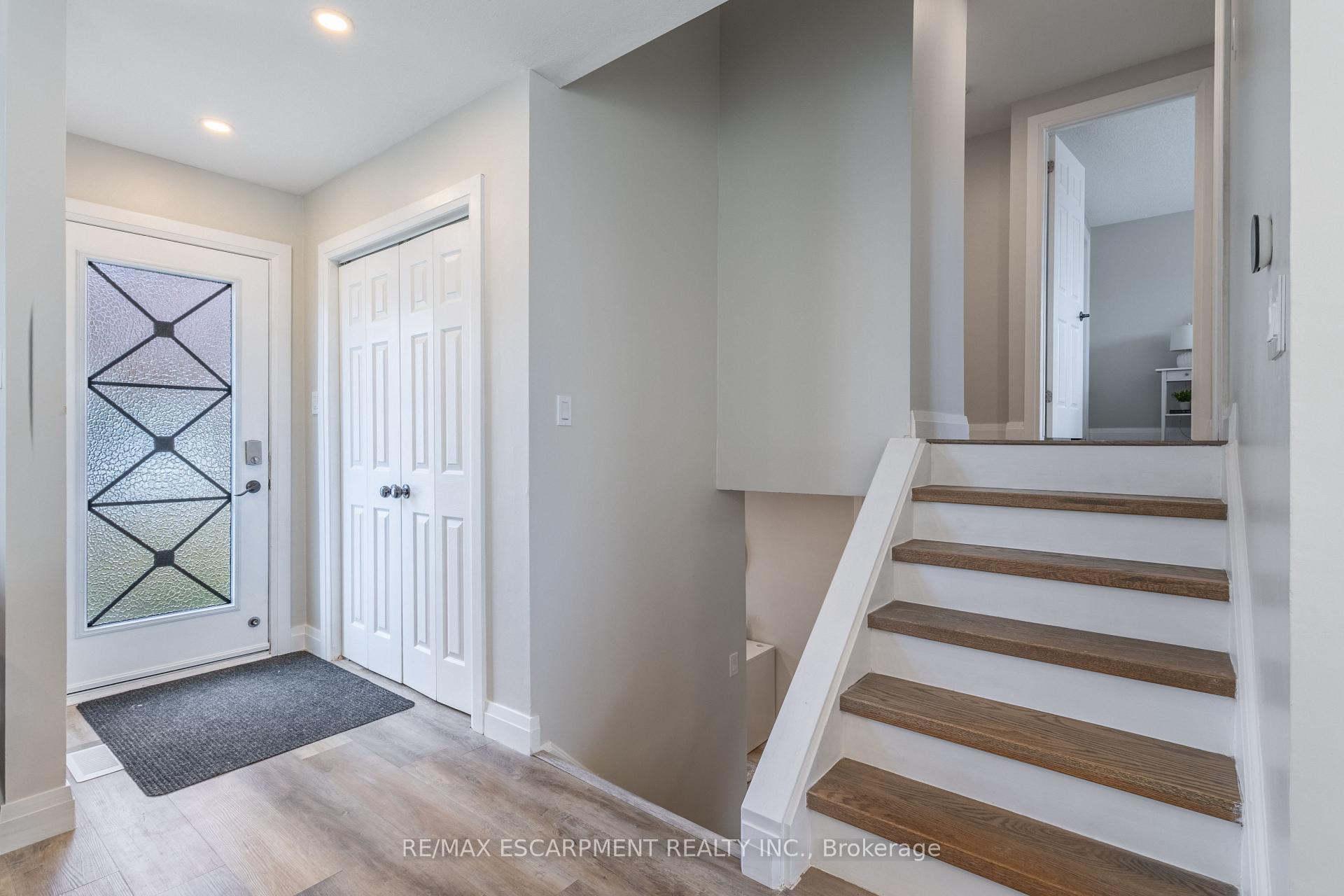 Photo 6 of 89 Dundee Drive, Haldimand — HOMEH