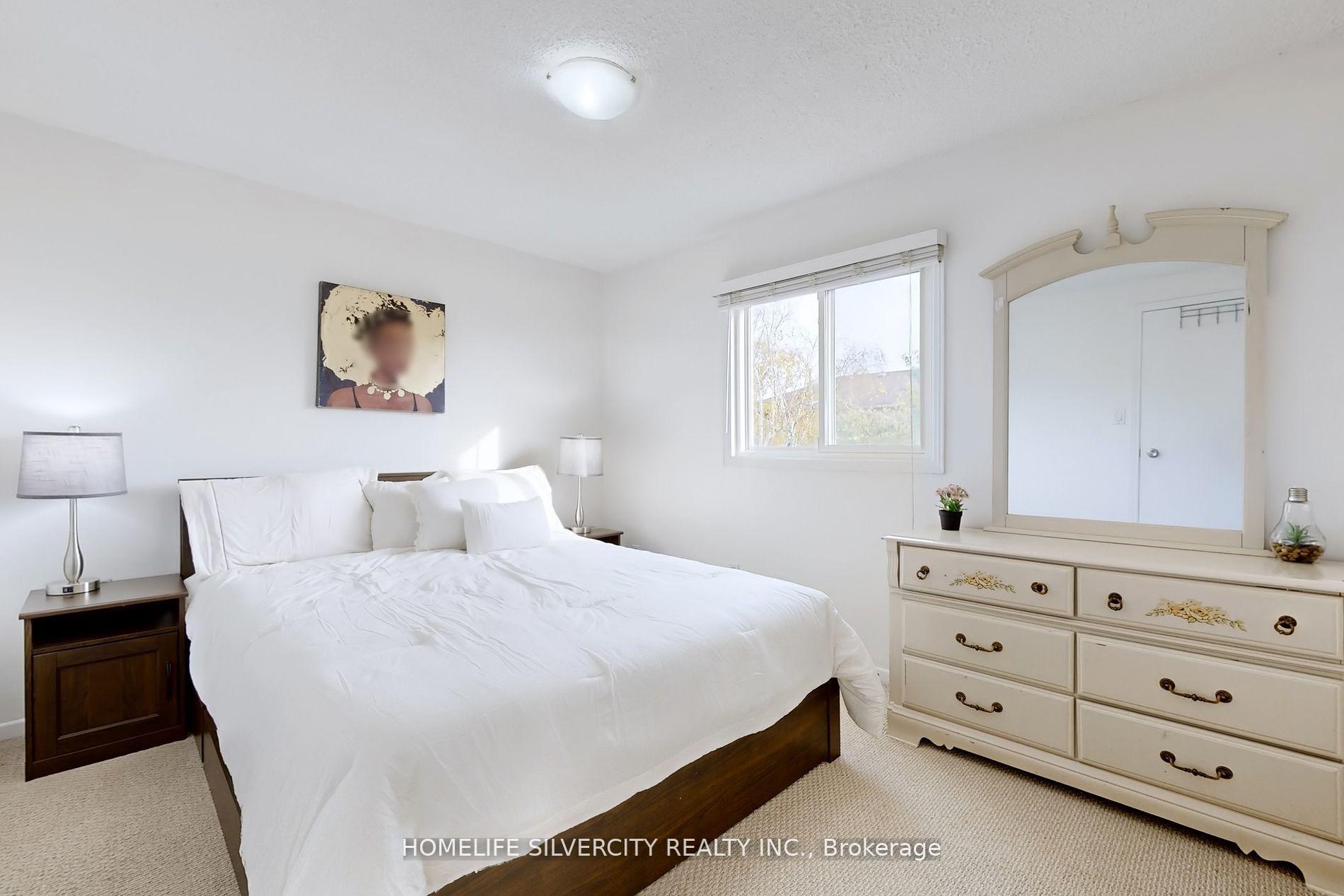 Photo 20 of 24 Norwood Place, Brampton, Westgate — HOMEH
