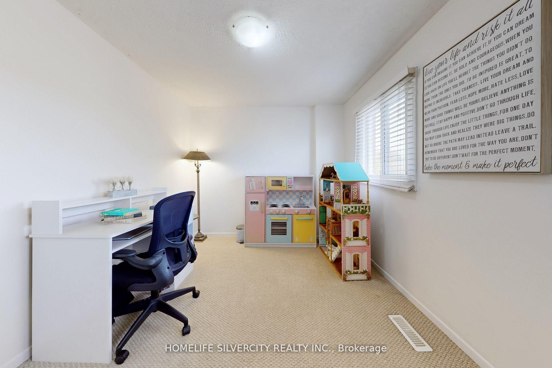 Photo 23 of 24 Norwood Place, Brampton, Westgate — HOMEH
