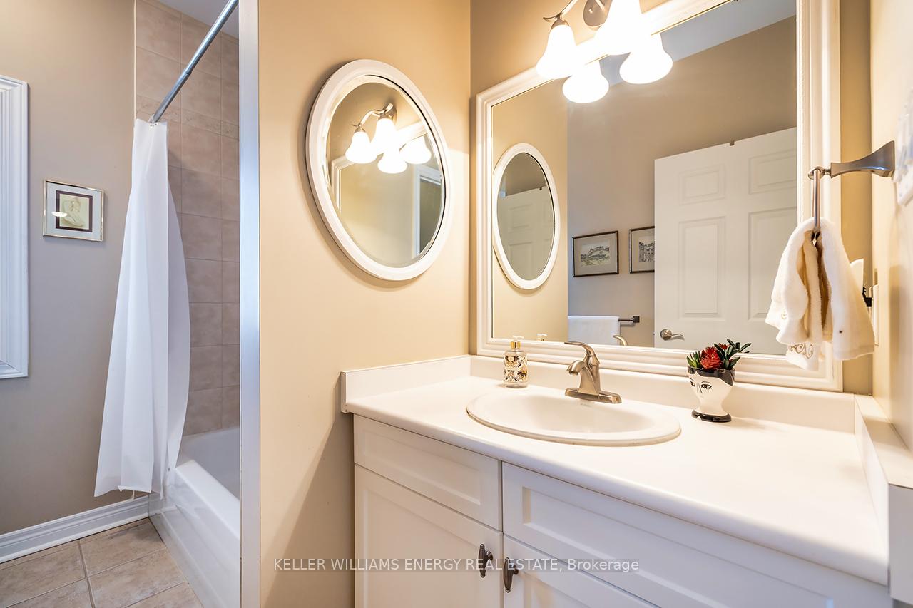 Photo 20 of 16 Kissingbridge Lane, Clarington, Newcastle — HOMEH