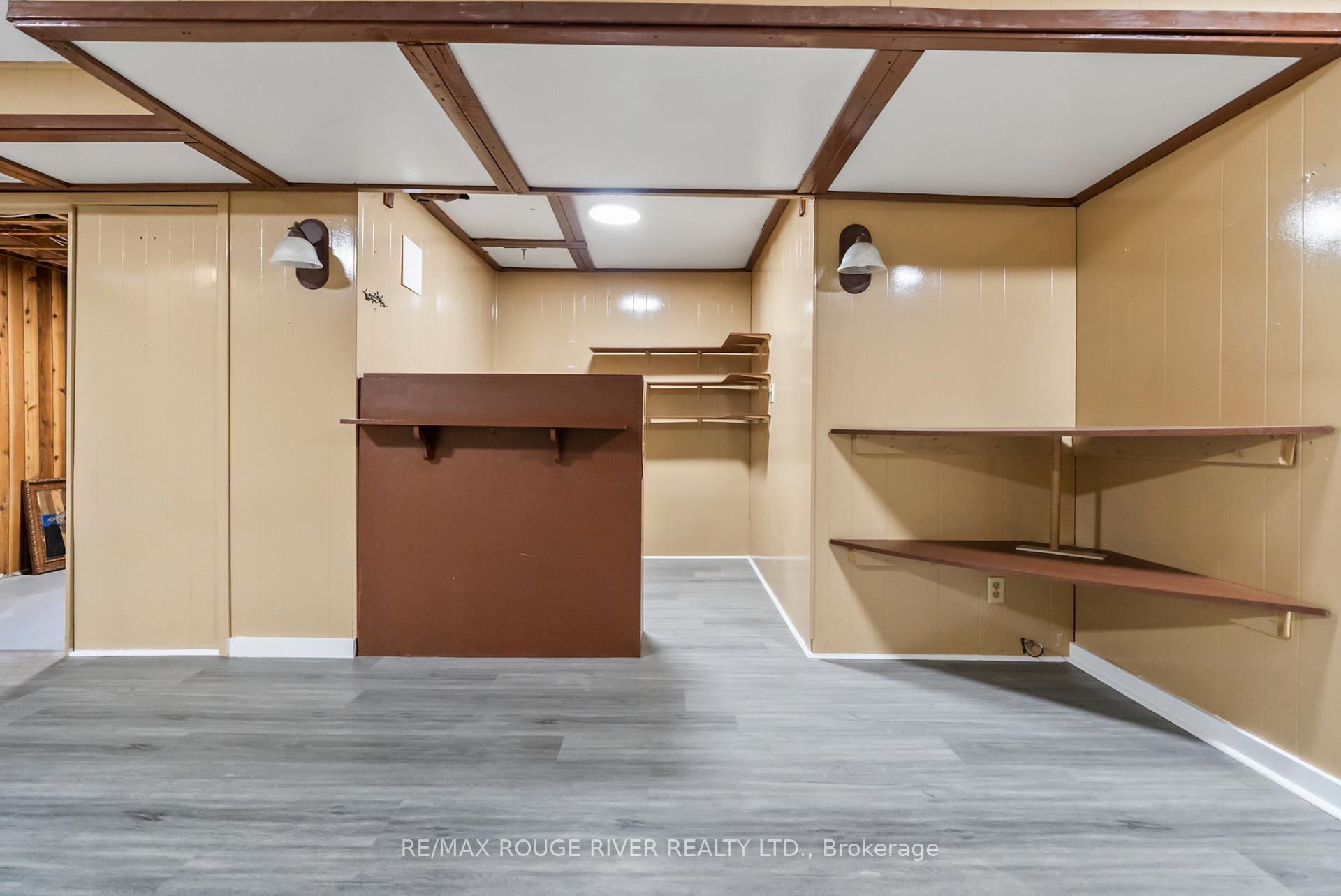 Photo 23 of 19 Vanstone Court, Clarington, Bowmanville — HOMEH