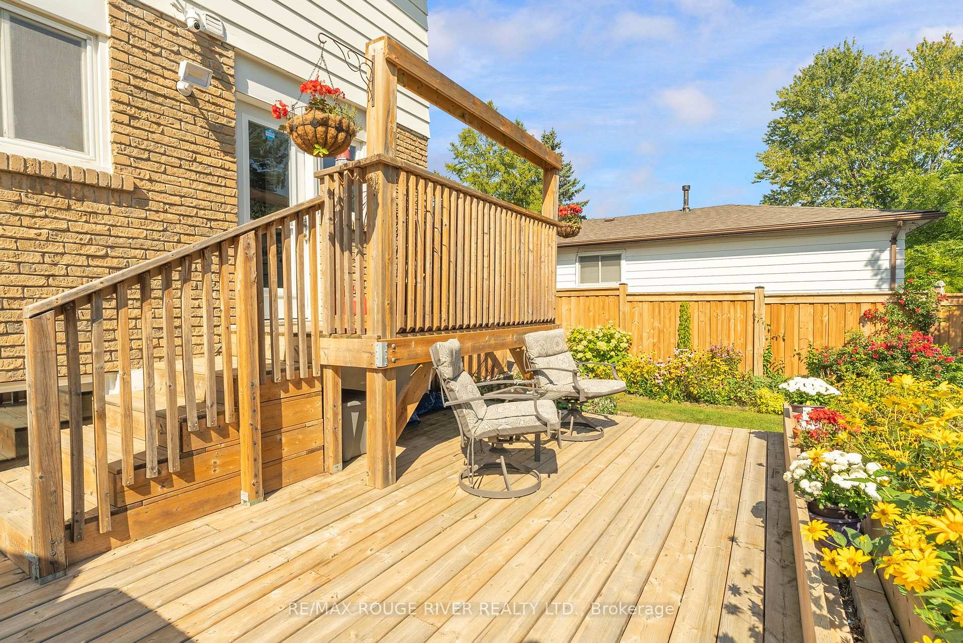 Photo 28 of 19 Vanstone Court, Clarington, Bowmanville — HOMEH