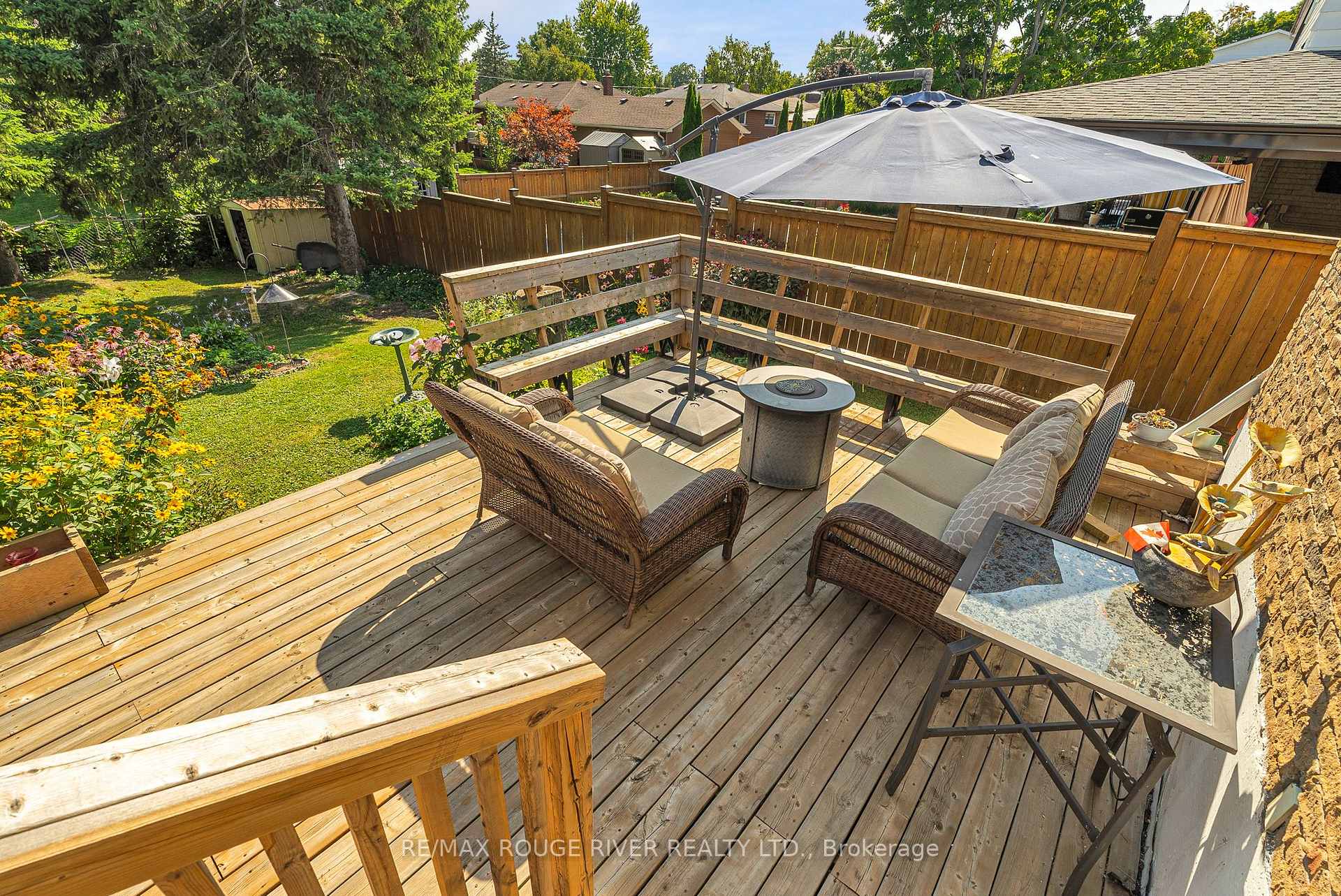 Photo 32 of 19 Vanstone Court, Clarington, Bowmanville — HOMEH