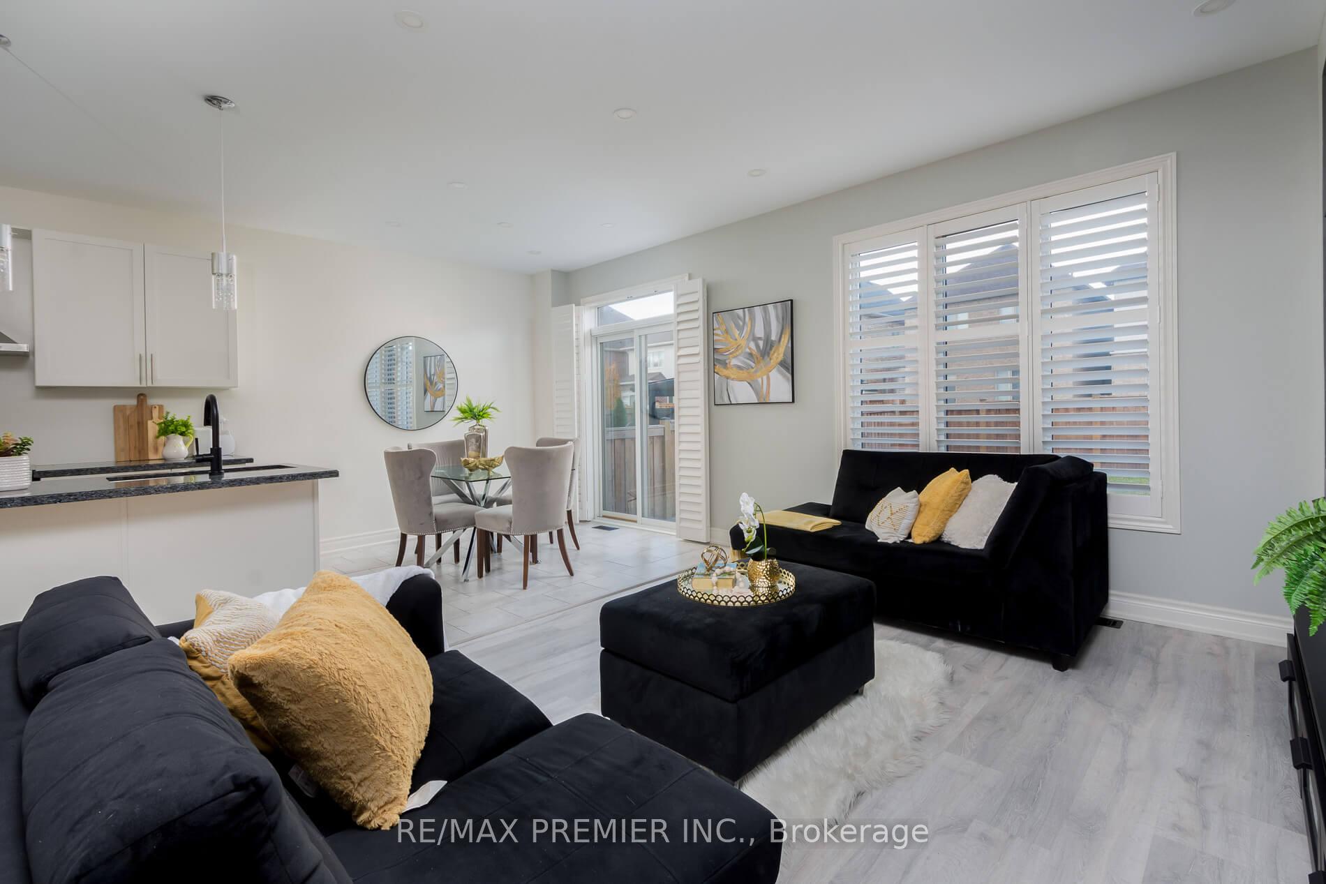 Photo 10 of 30 Prady Lane, New Tecumseth, Tottenham — HOMEH
