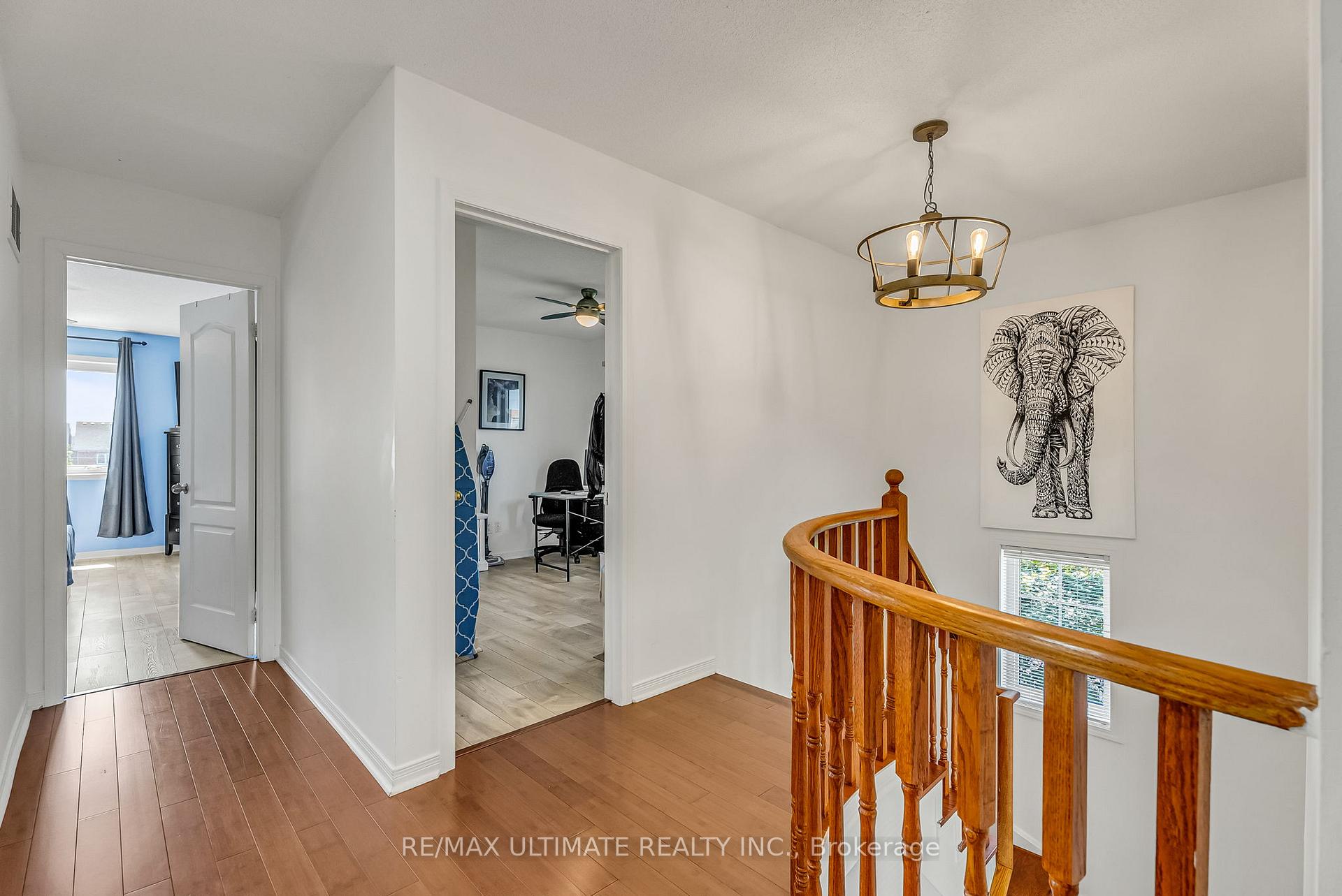 Photo 6 of 64 Tideland Drive, Brampton, Fletcher's Creek South — HOMEH