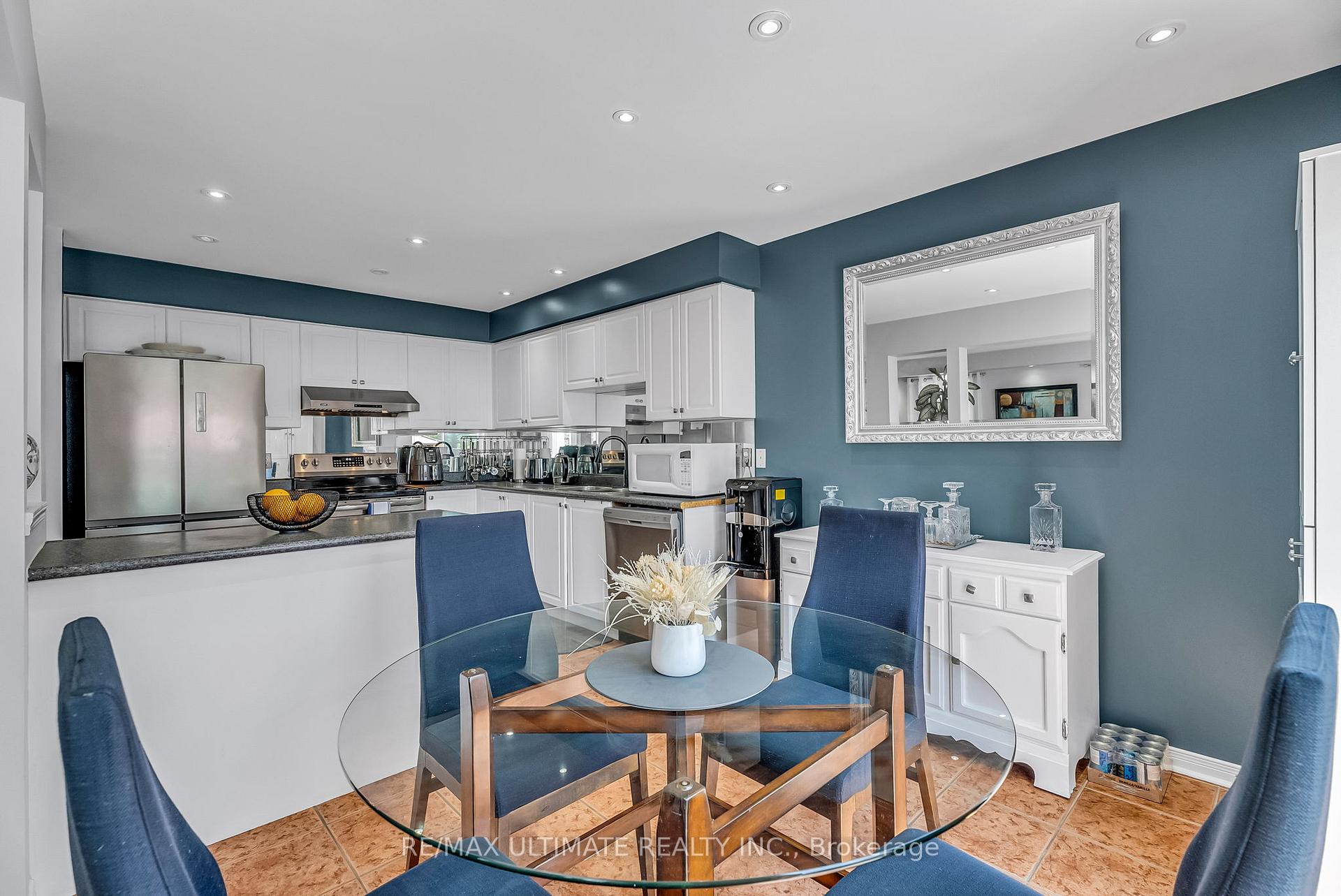 Photo 4 of 64 Tideland Drive, Brampton, Fletcher's Creek South — HOMEH