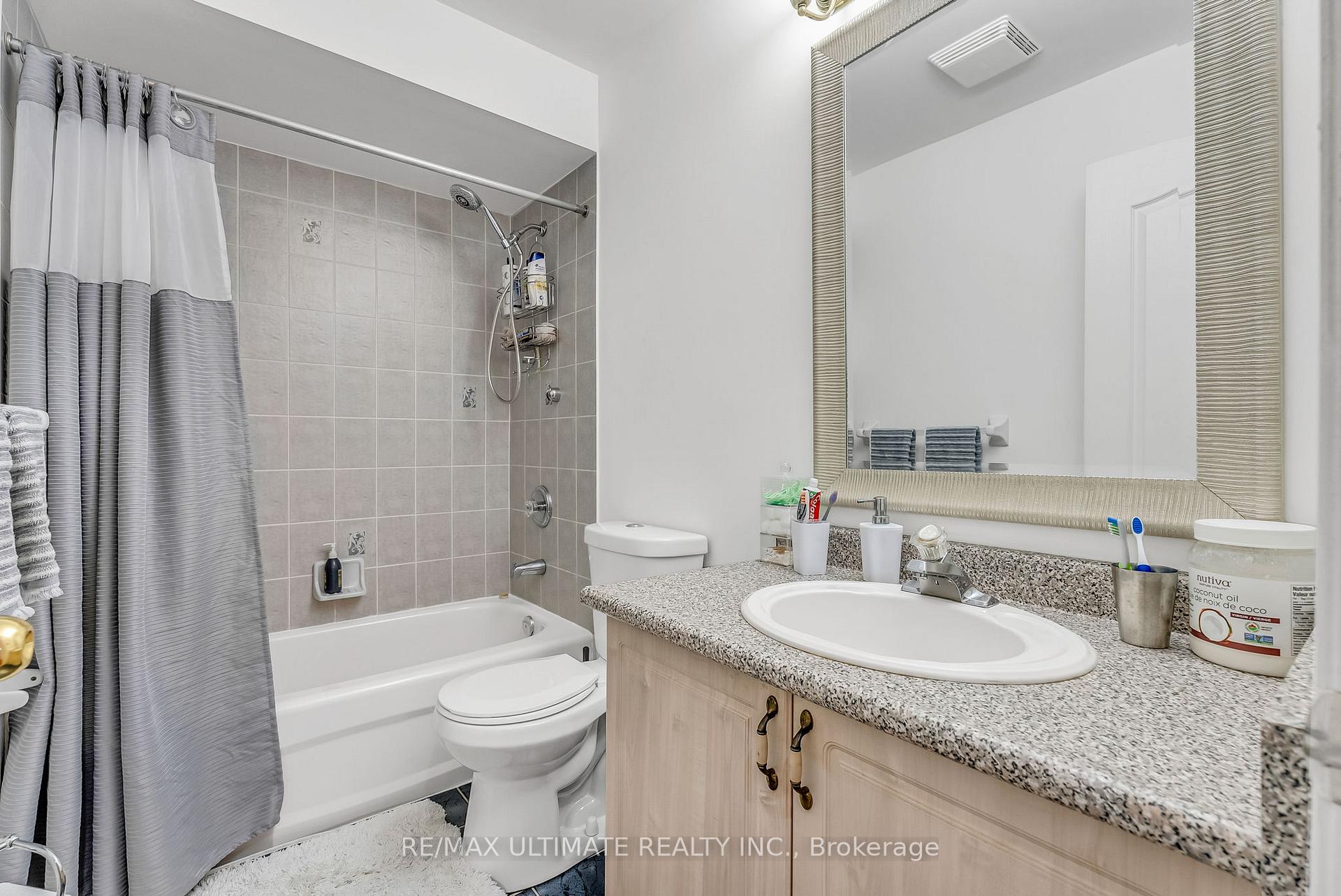 Photo 17 of 64 Tideland Drive, Brampton, Fletcher's Creek South — HOMEH