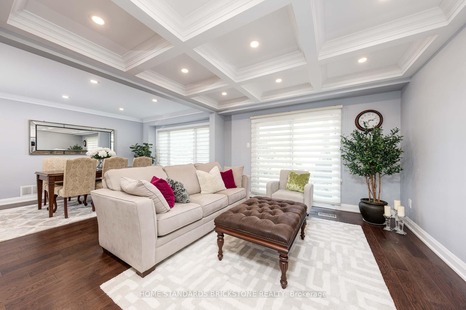 Photo 14 of 254 Mullen Drive, Vaughan, Brownridge — HOMEH