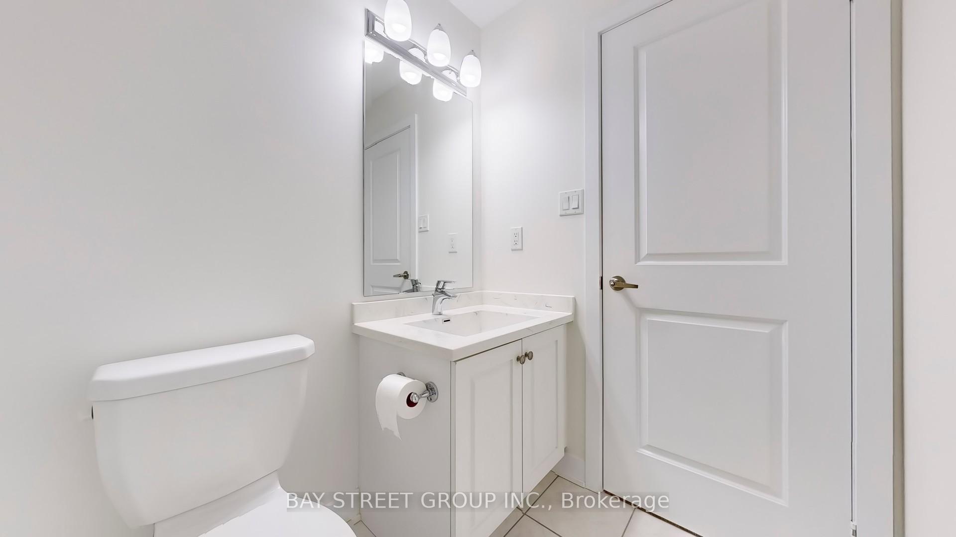 Photo 31 of 173 Badgerow Way, Aurora, Rural Aurora — HOMEH