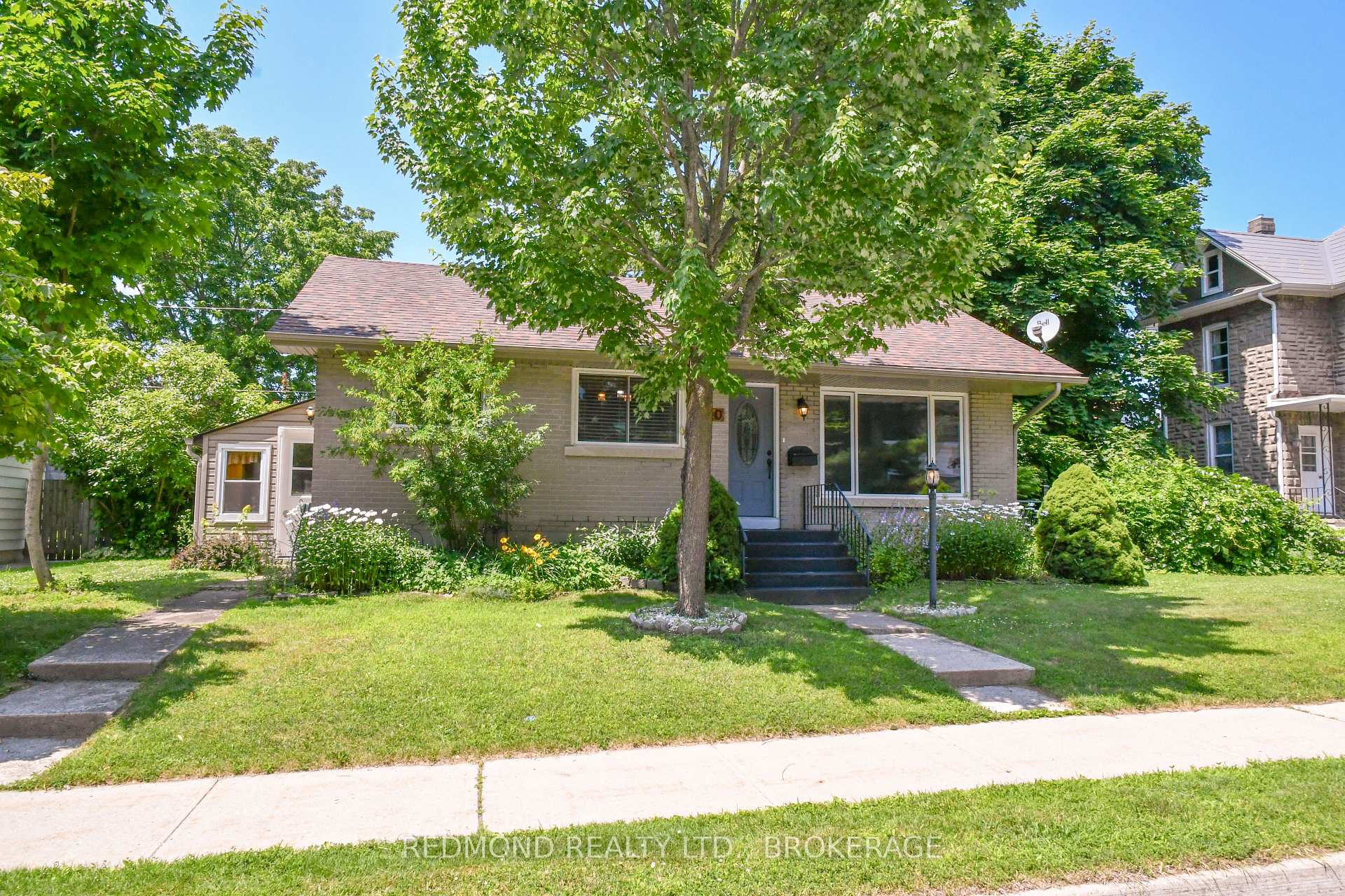 Photo 16 of 140 Brock Street, Gananoque — HOMEH
