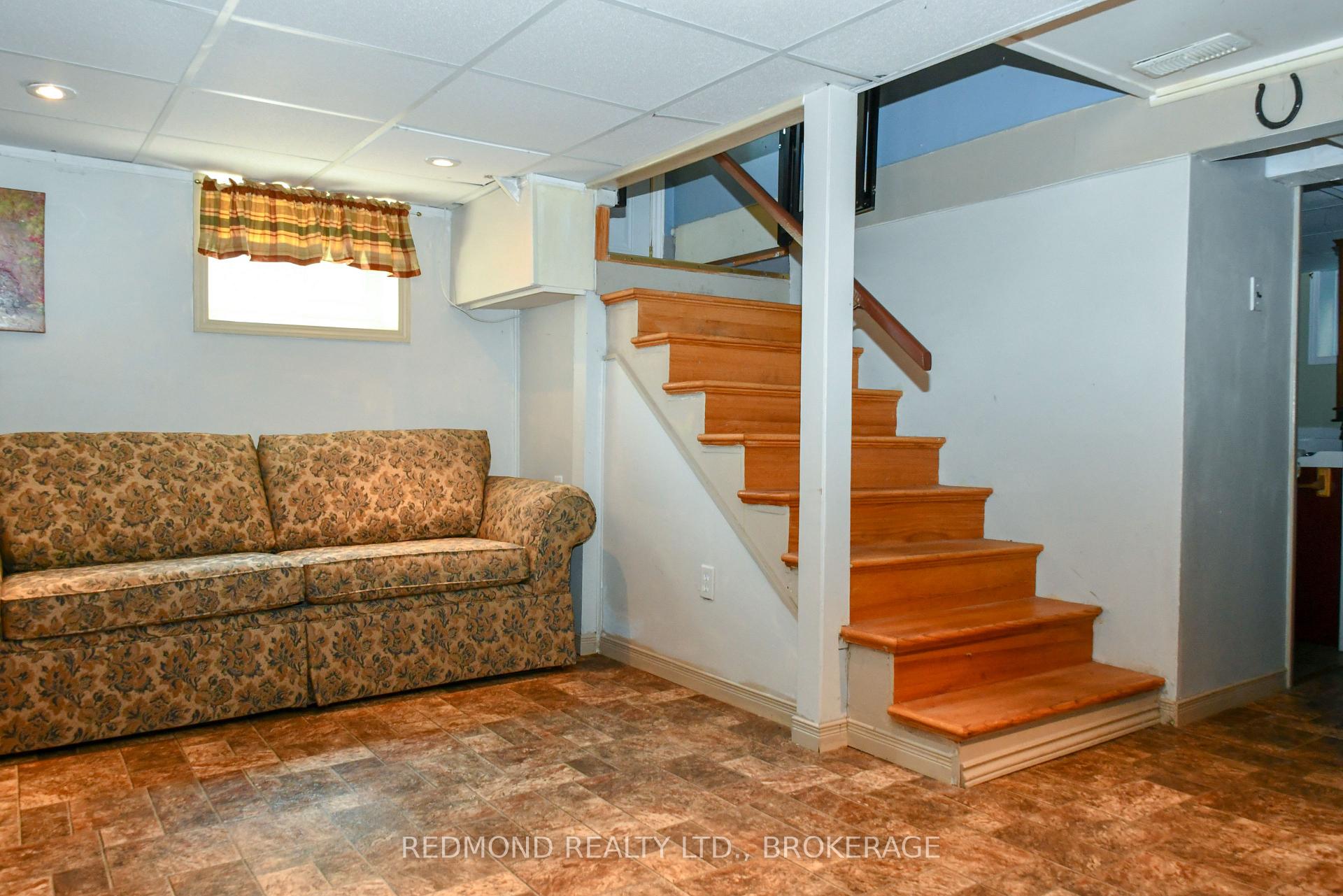 Photo 27 of 140 Brock Street, Gananoque — HOMEH
