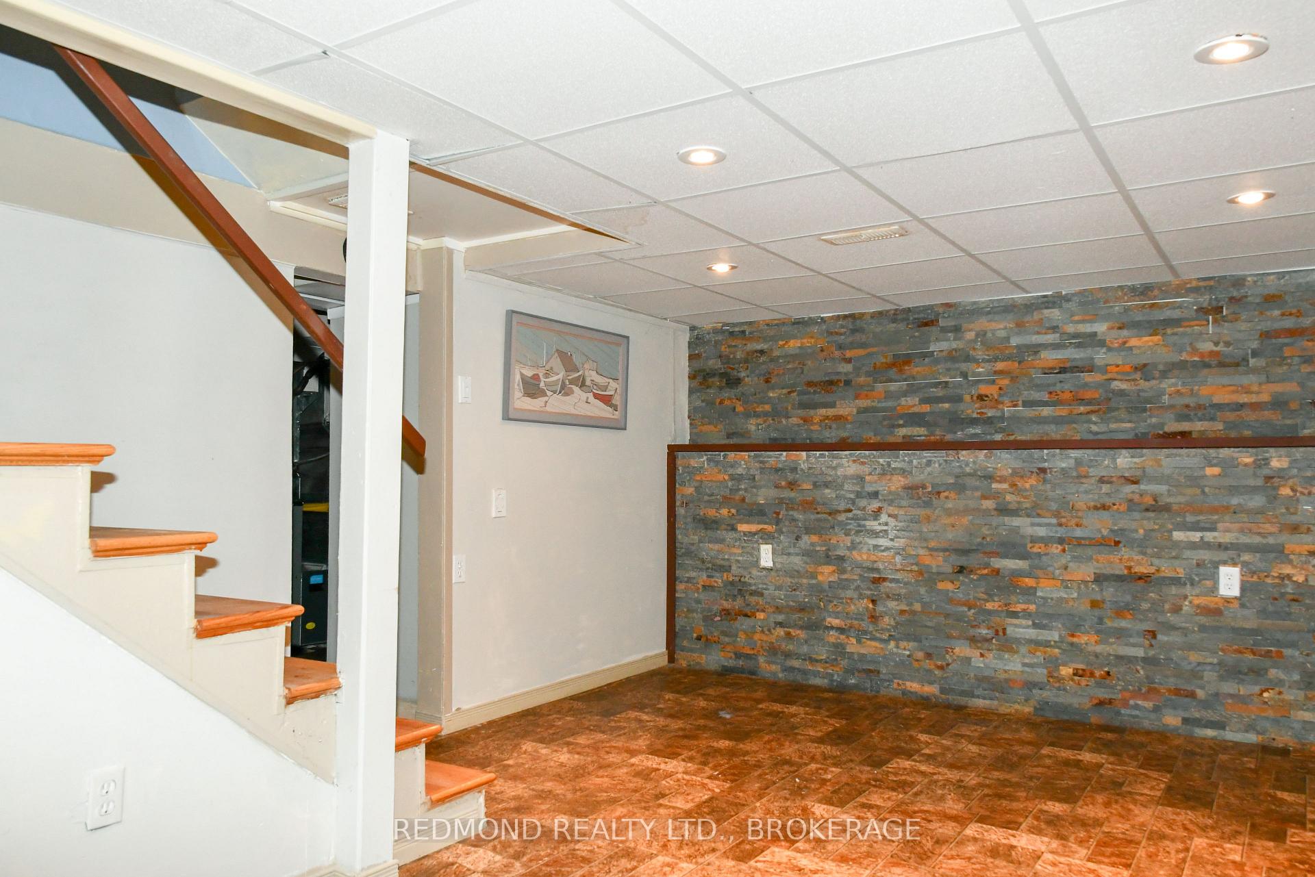 Photo 17 of 140 Brock Street, Gananoque — HOMEH