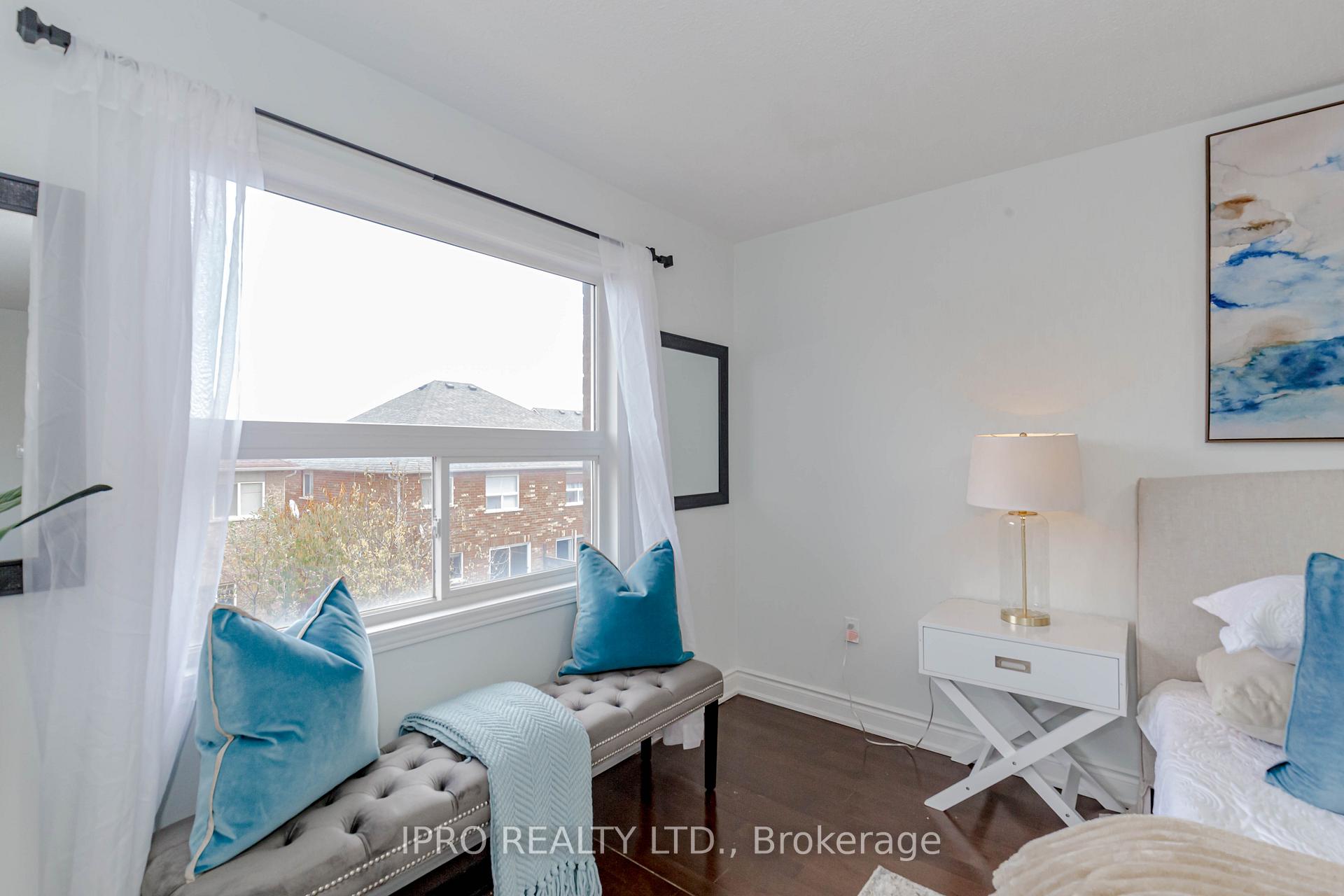 Photo 23 of 23 Hot Spring Road, Brampton, Sandringham-Wellington North — HOMEH