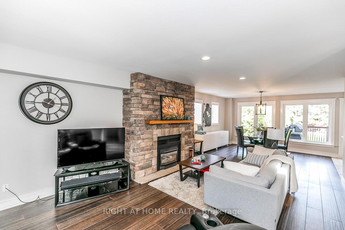Photo 30 of 46 Alpine Way, Oro-Medonte, Horseshoe Valley — HOMEH