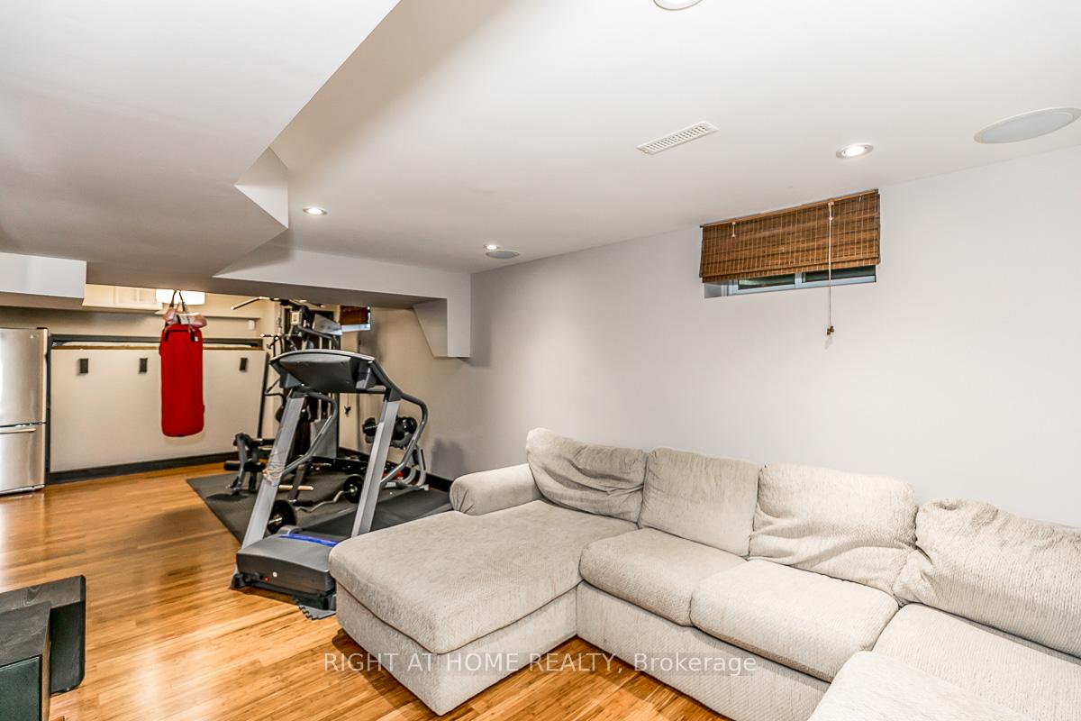 Photo 13 of 46 Alpine Way, Oro-Medonte, Horseshoe Valley — HOMEH