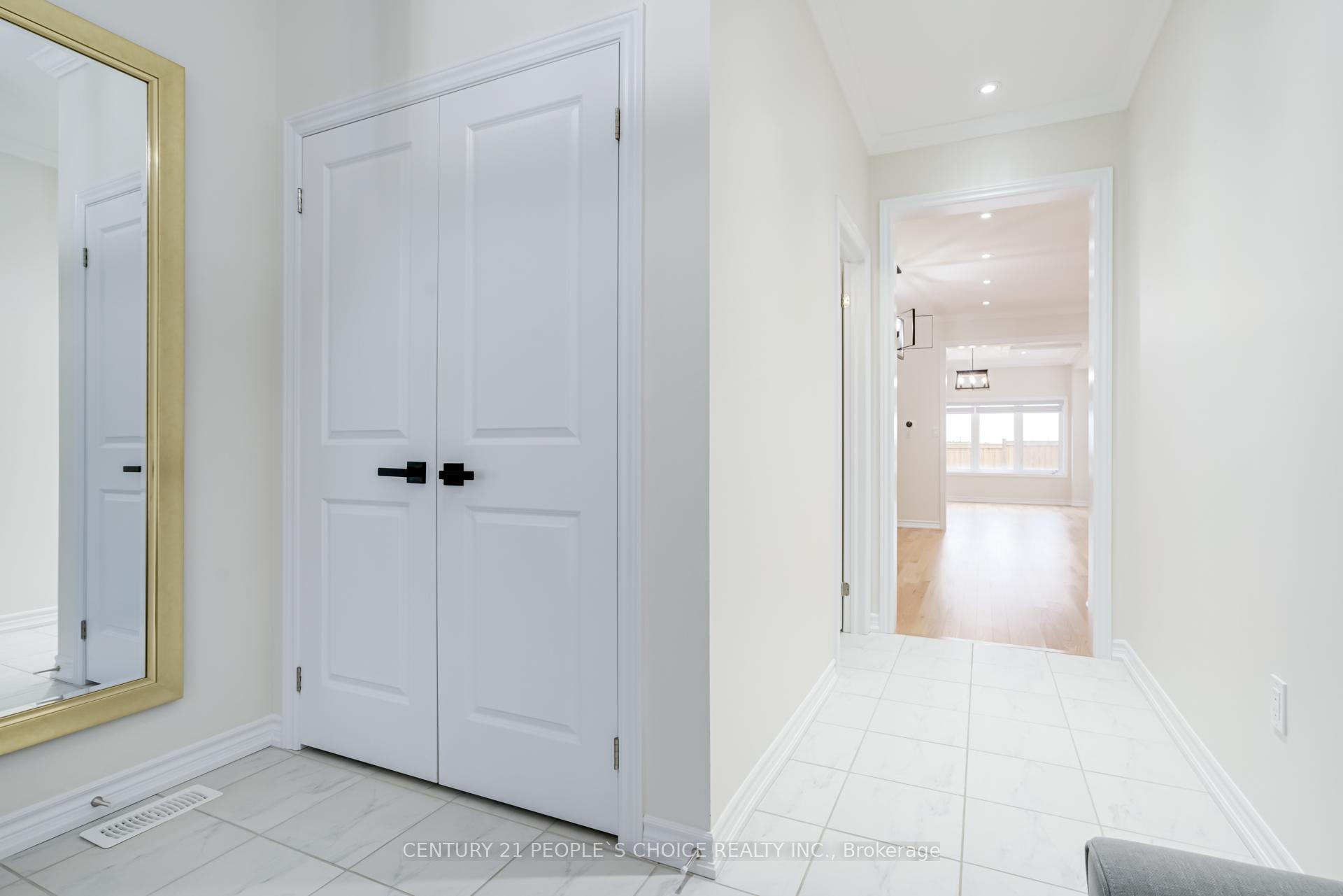Photo 2 of 1317 Broderick Street, Innisfil, Alcona — HOMEH