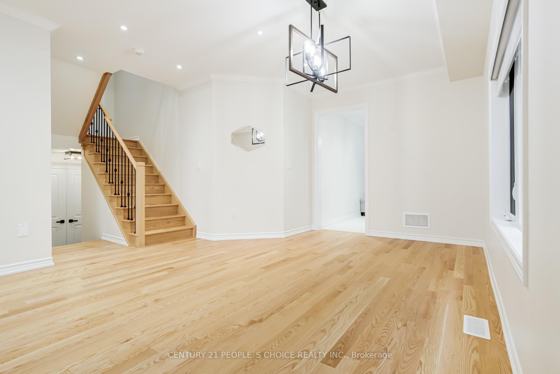 Photo 7 of 1317 Broderick Street, Innisfil, Alcona — HOMEH