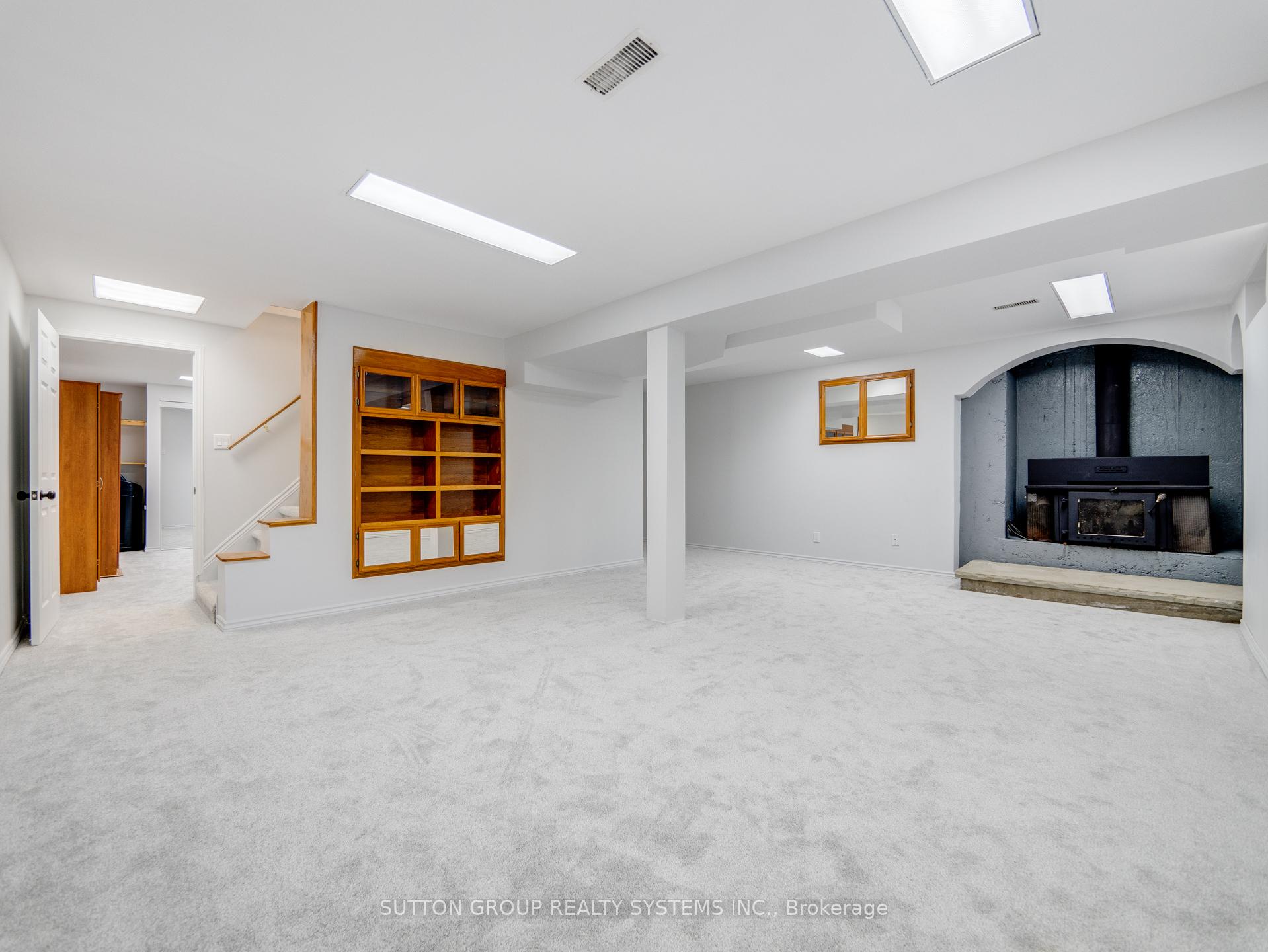 Photo 38 of 121 Parkland Crescent, Kitchener — HOMEH