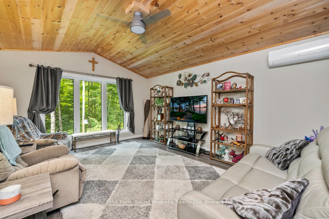 Photo 6 of 36 Long Lake Estates Road, McDougall — HOMEH