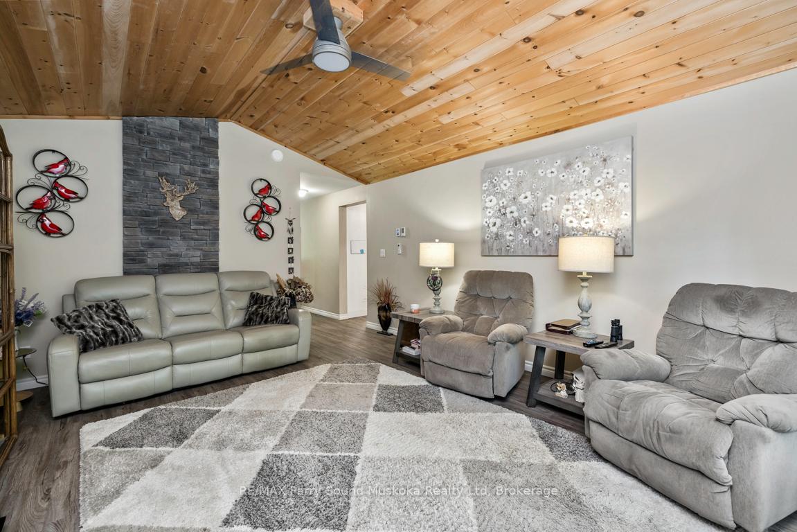 Photo 17 of 36 Long Lake Estates Road, McDougall — HOMEH