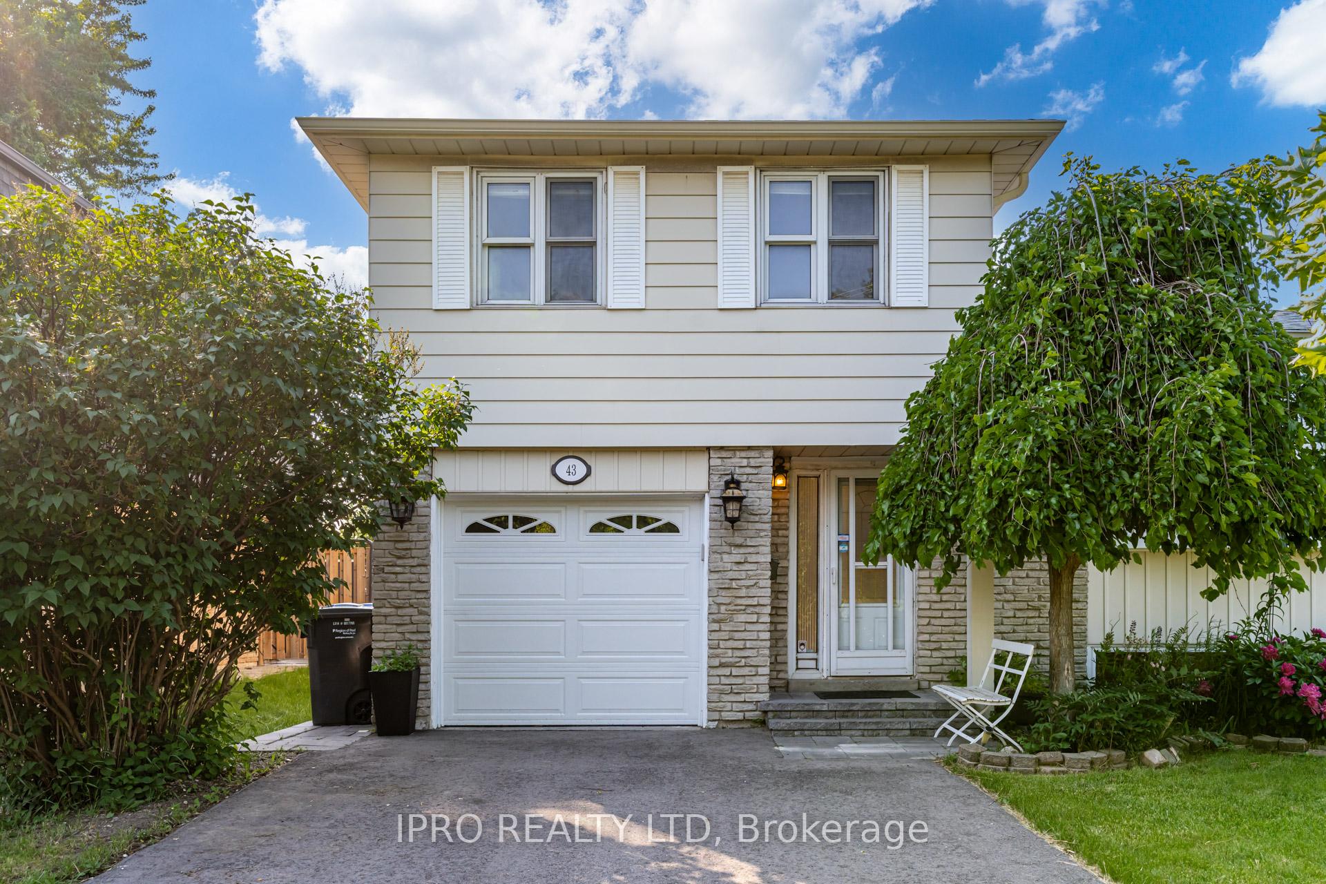 Photo 2 of 43 Grassington Crescent, Brampton, Northgate — HOMEH