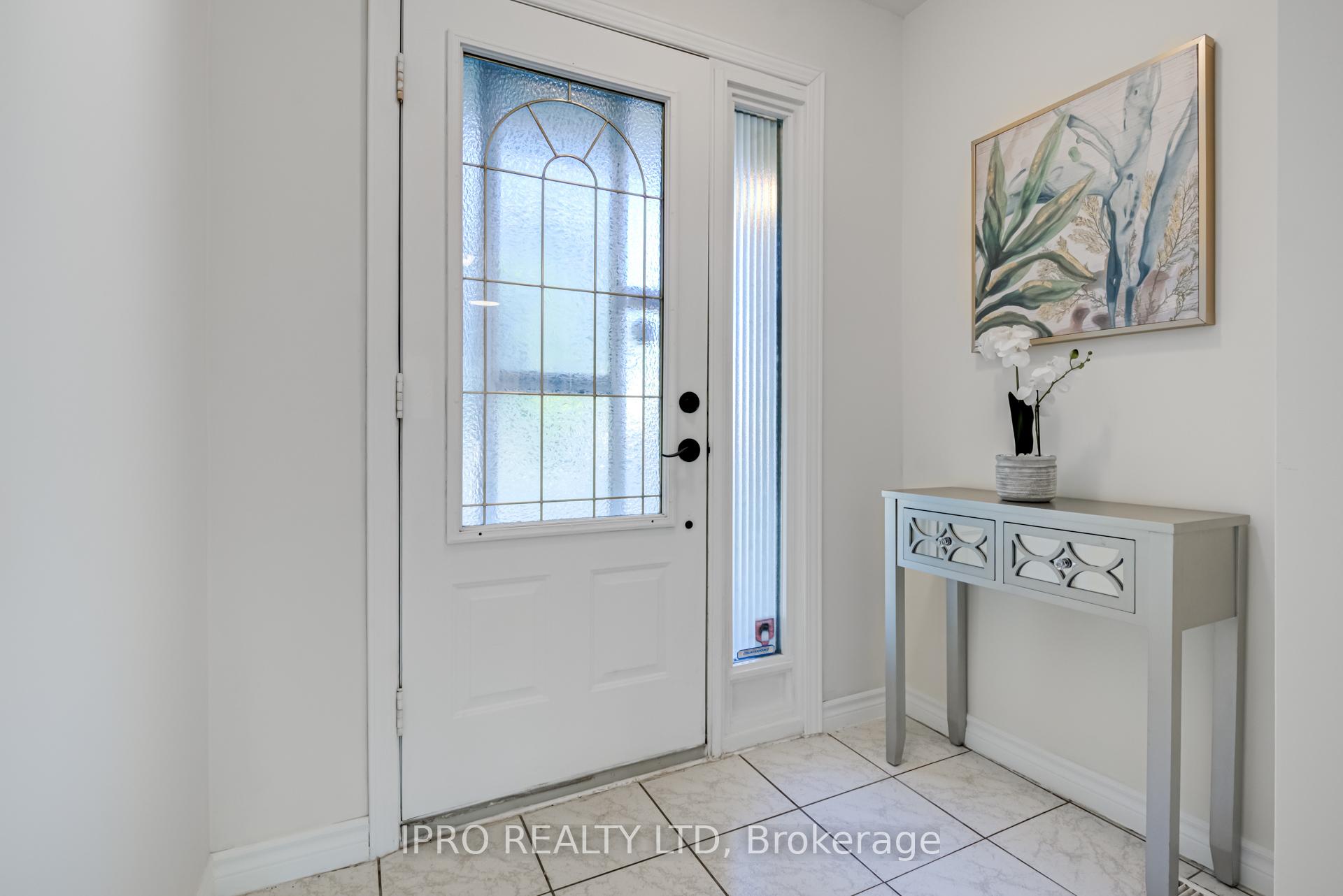 Photo 7 of 43 Grassington Crescent, Brampton, Northgate — HOMEH