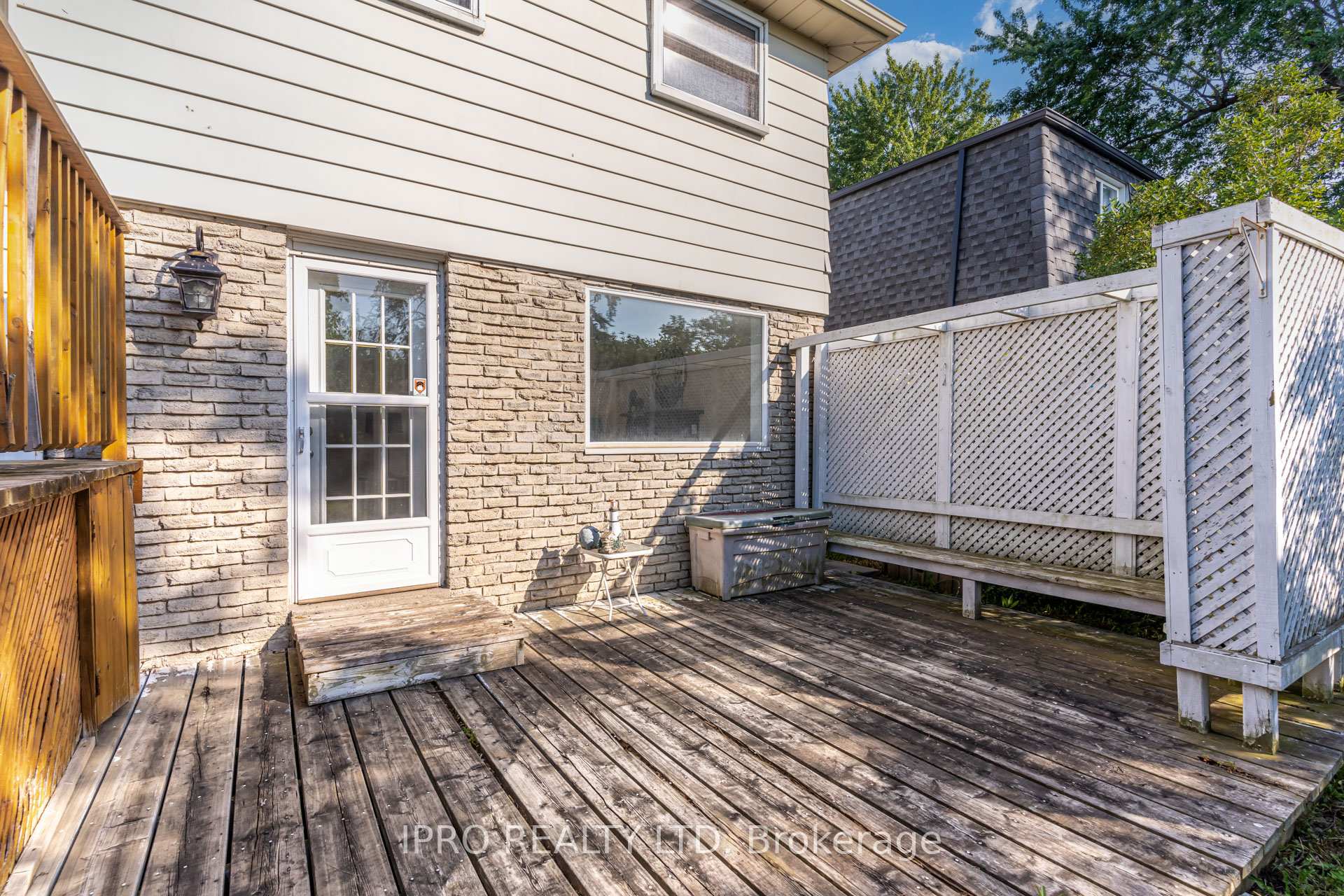 Photo 33 of 43 Grassington Crescent, Brampton, Northgate — HOMEH