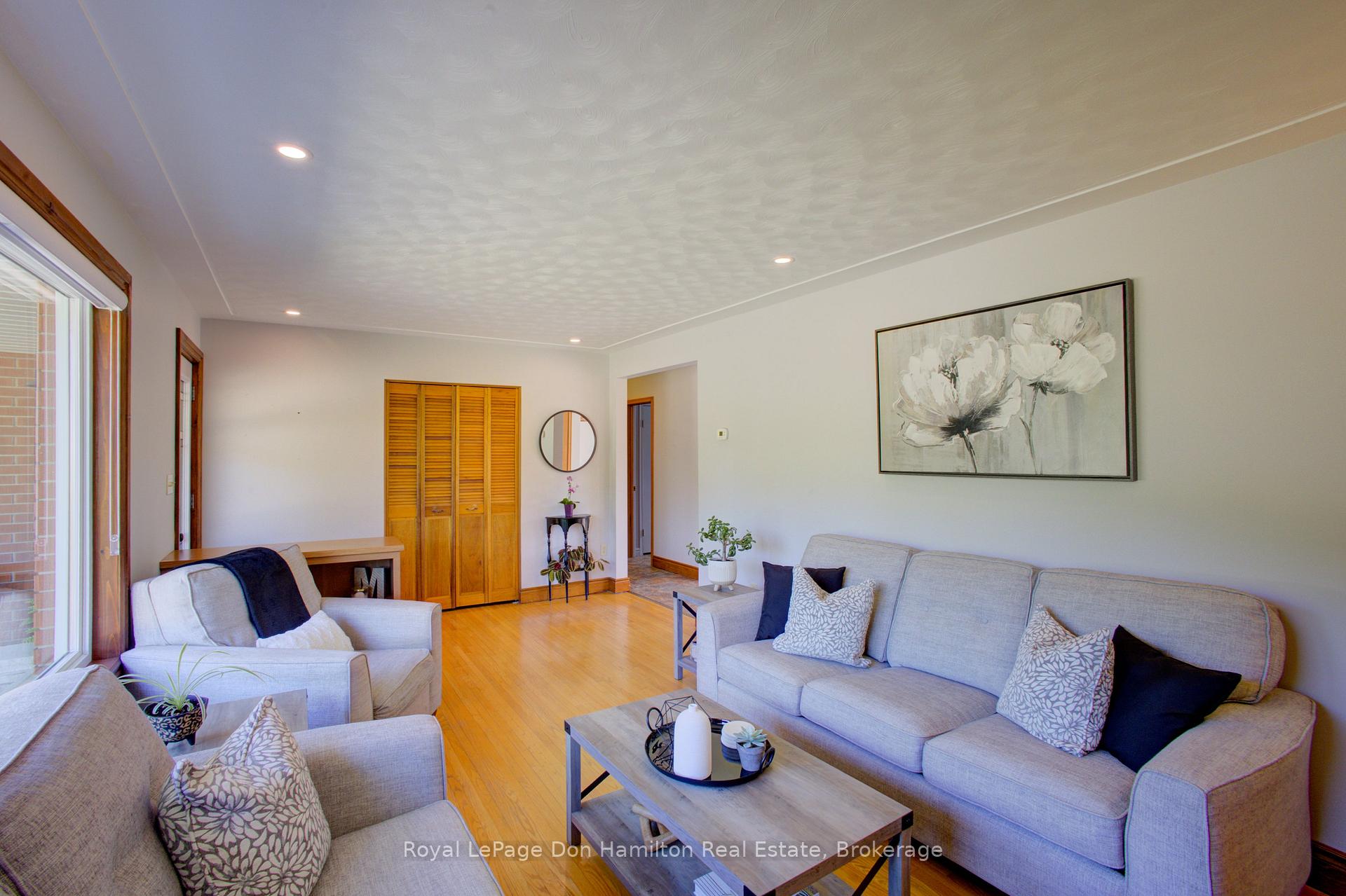 Photo 37 of 830 Barber Avenue N, North Perth, Listowel — HOMEH
