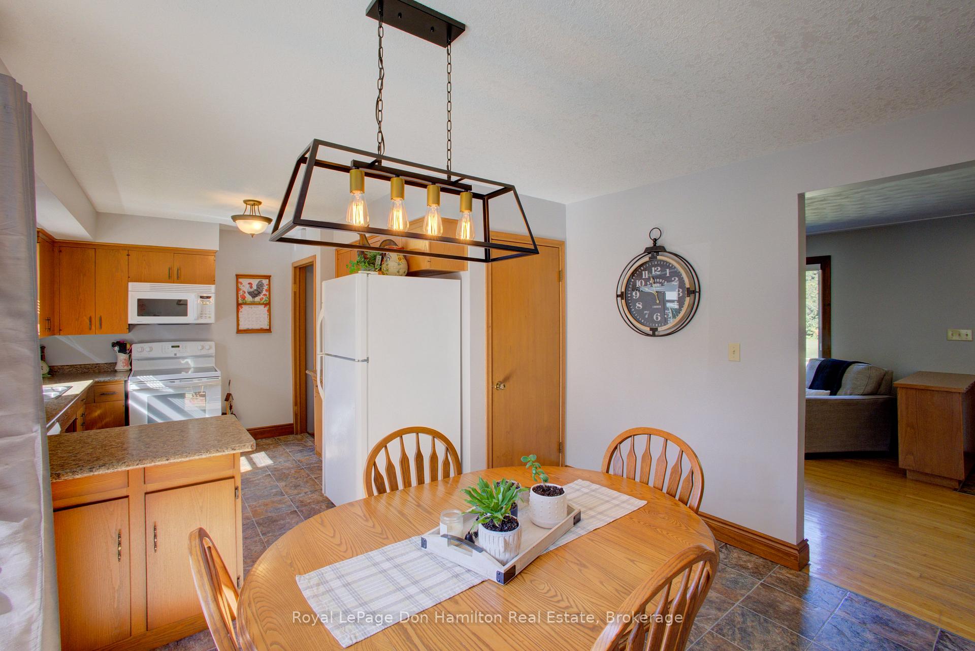 Photo 34 of 830 Barber Avenue N, North Perth, Listowel — HOMEH