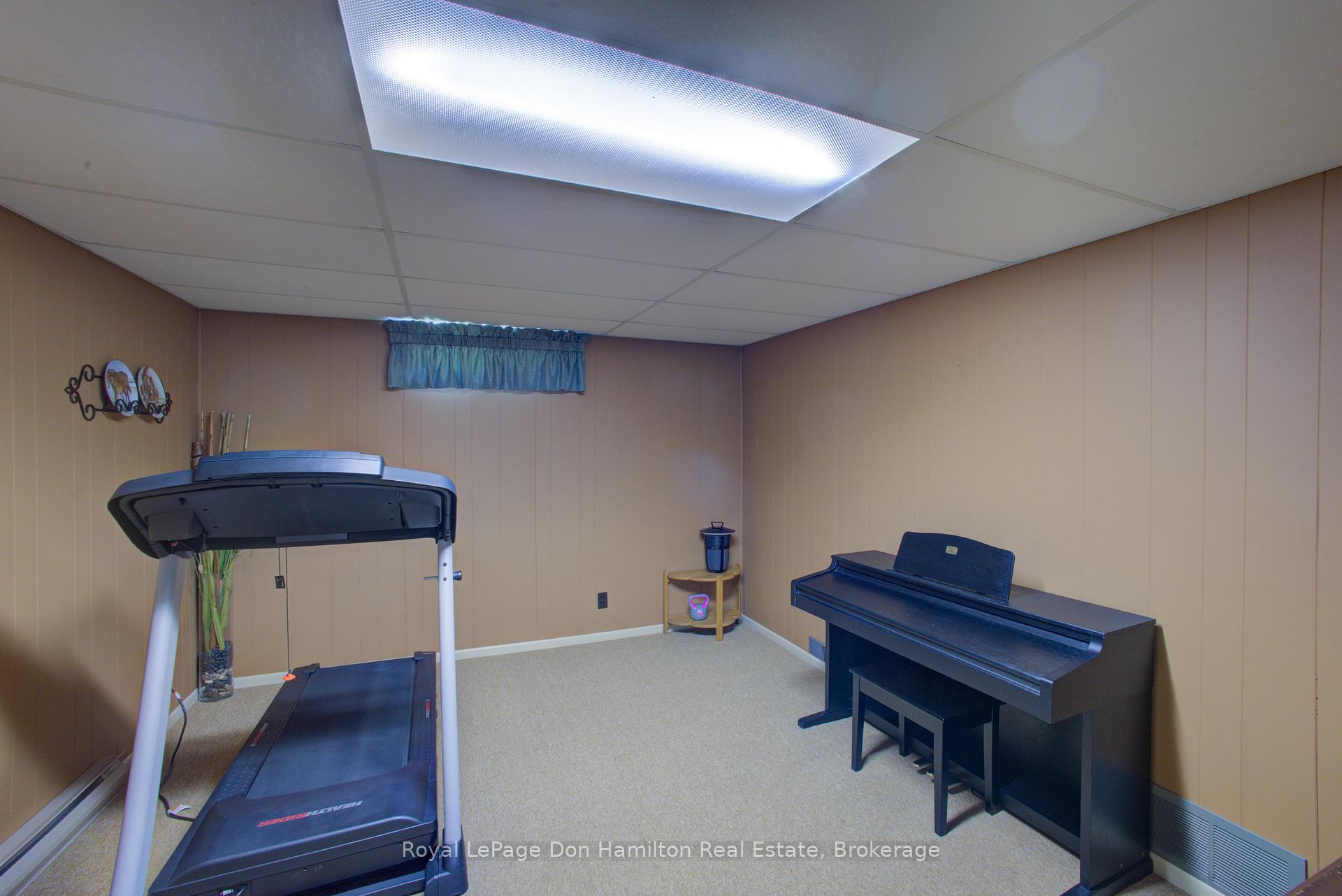 Photo 7 of 830 Barber Avenue N, North Perth, Listowel — HOMEH