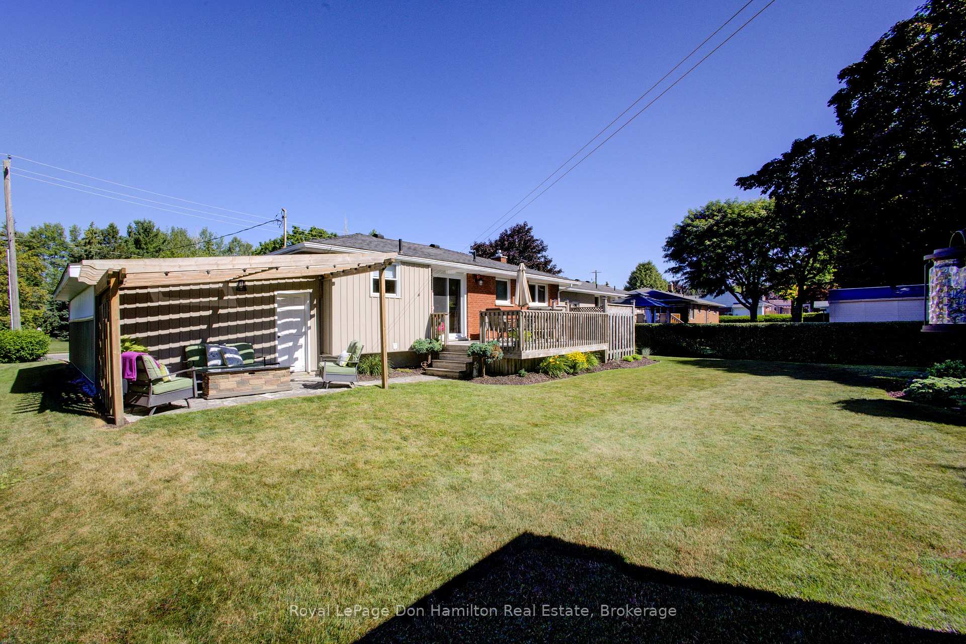 Photo 12 of 830 Barber Avenue N, North Perth, Listowel — HOMEH