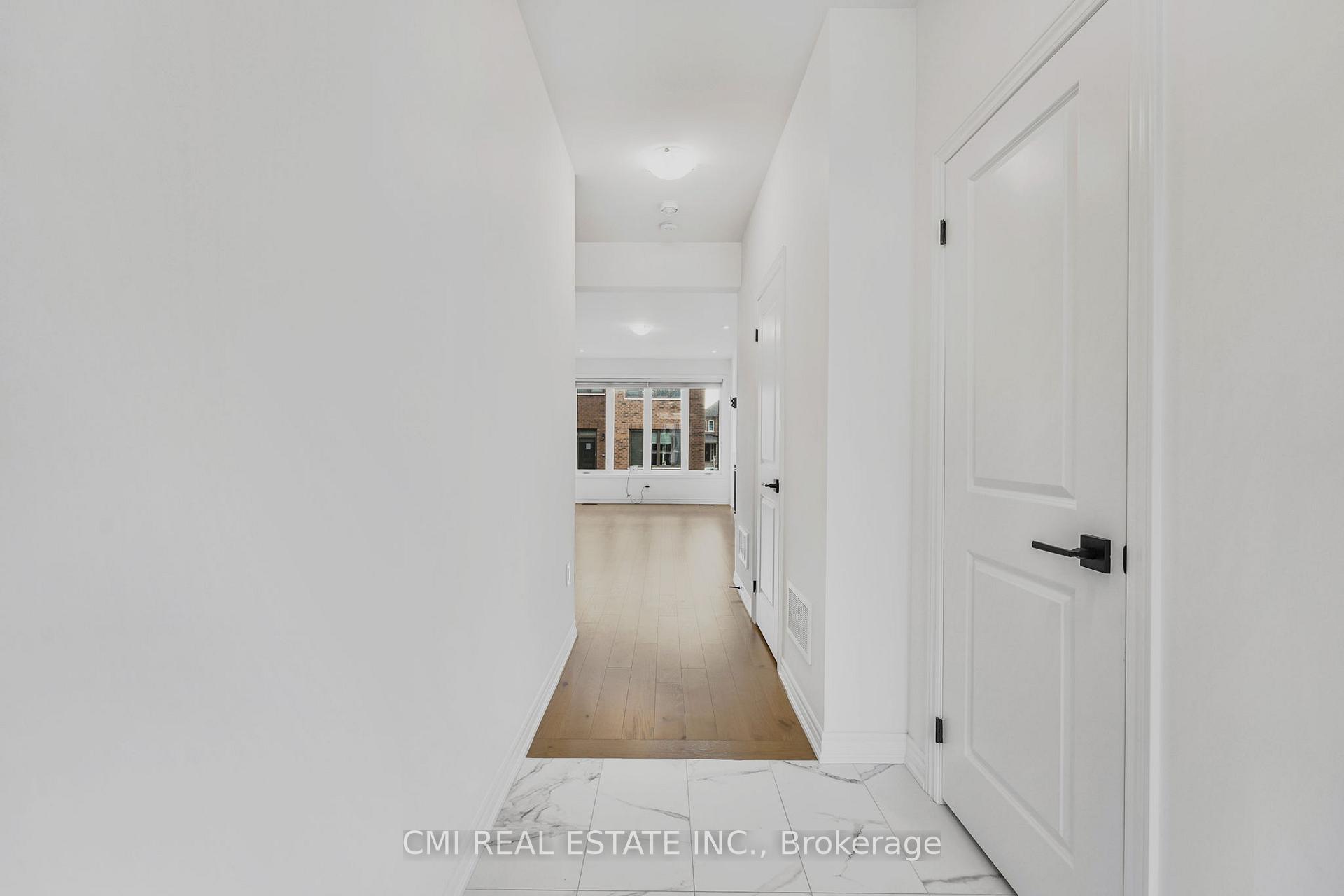 Photo 6 of 116 Shepherd Drive, Barrie, Rural Barrie Southeast — HOMEH