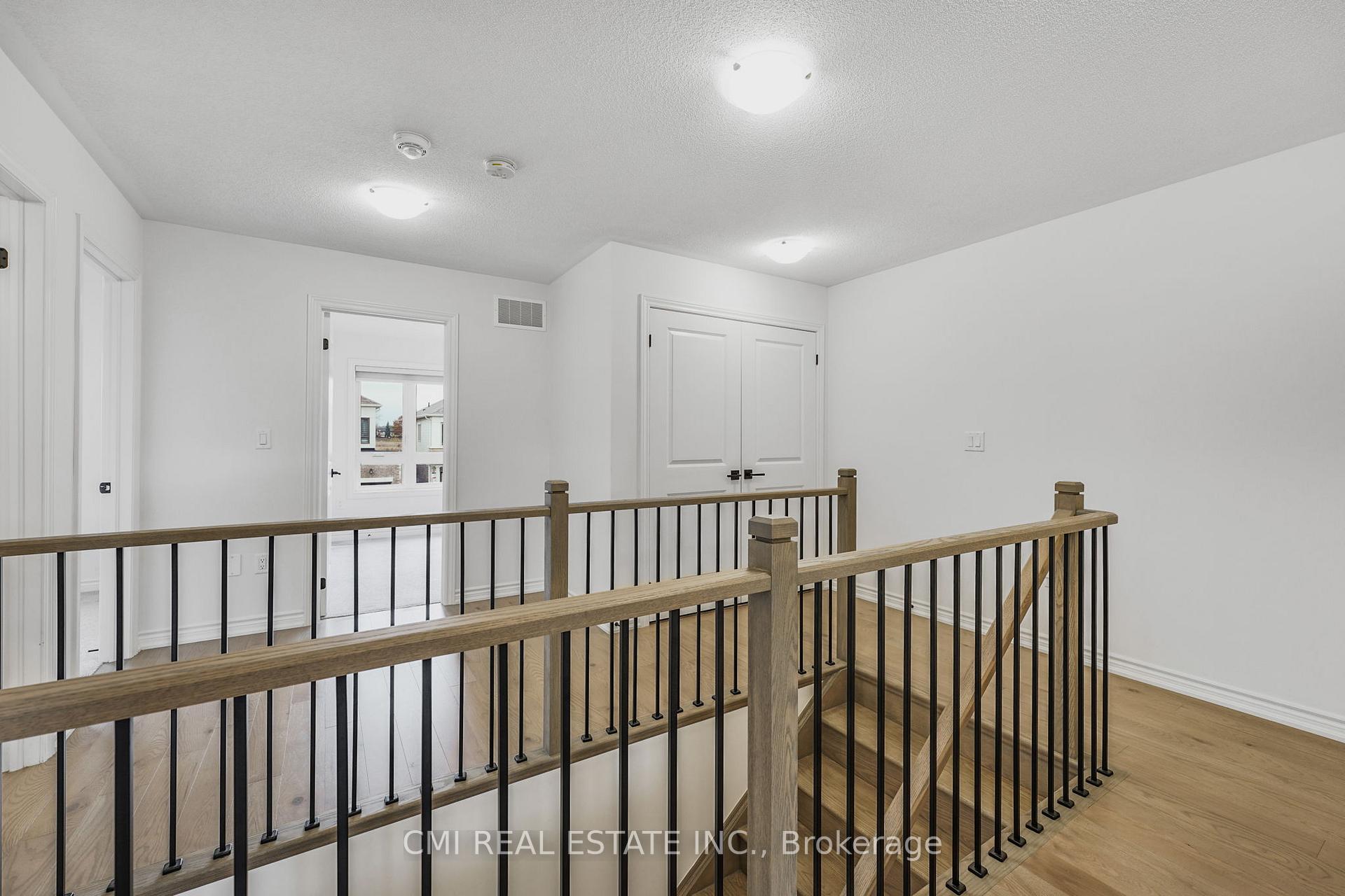 Photo 21 of 116 Shepherd Drive, Barrie, Rural Barrie Southeast — HOMEH