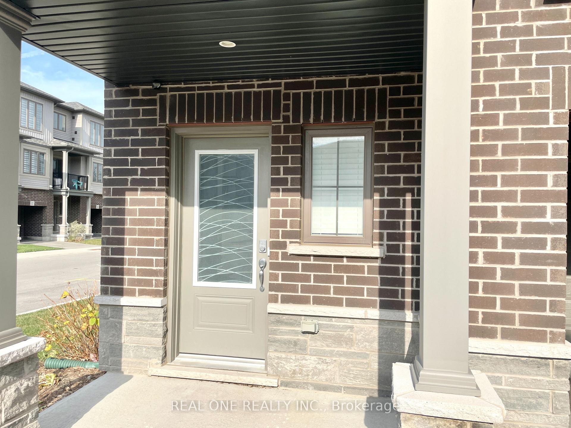 Photo 3 of Unit 80, 124 Compass Trail, Cambridge — HOMEH