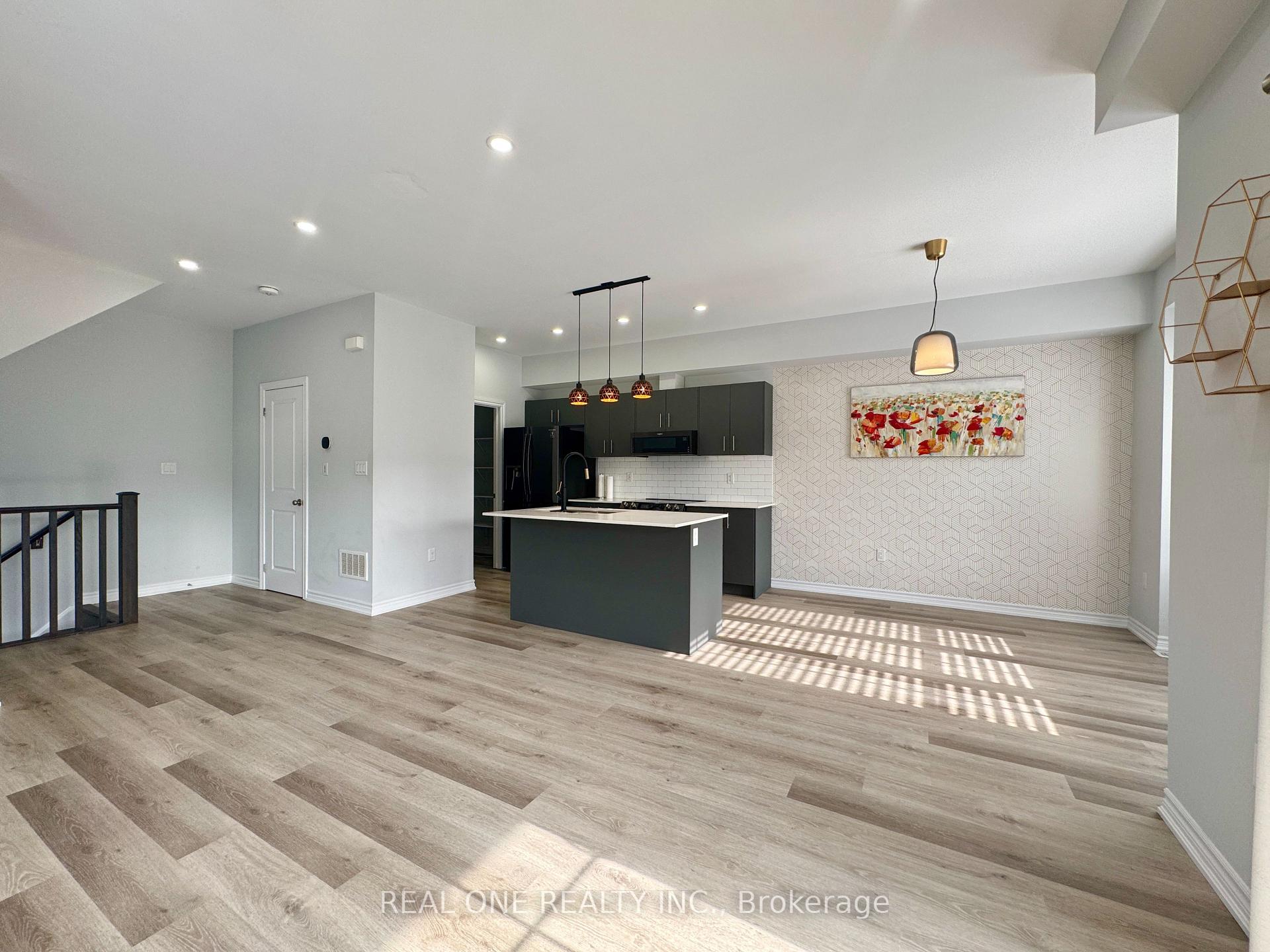 Photo 13 of Unit 80, 124 Compass Trail, Cambridge — HOMEH