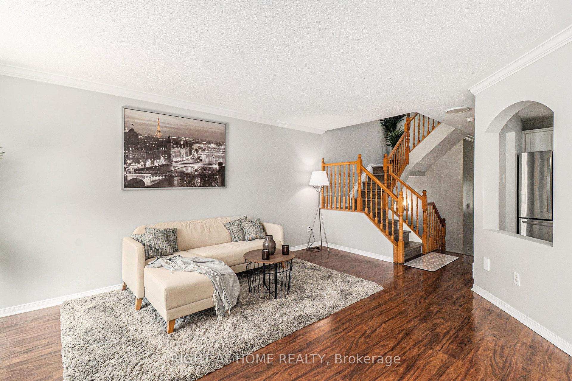 Photo 2 of 2090 Assomption Street, Ottawa, Avalon East — HOMEH