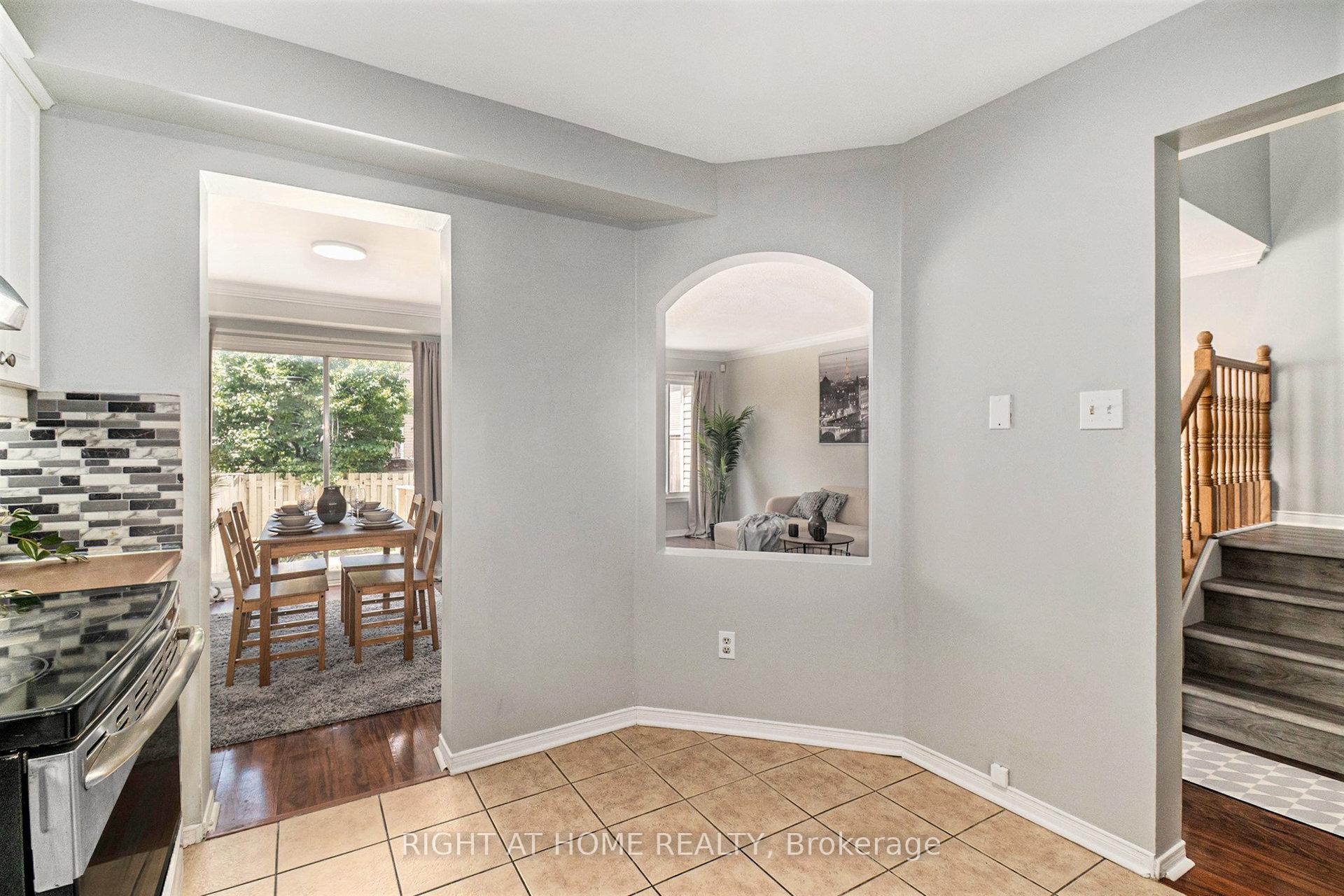 Photo 29 of 2090 Assomption Street, Ottawa, Avalon East — HOMEH