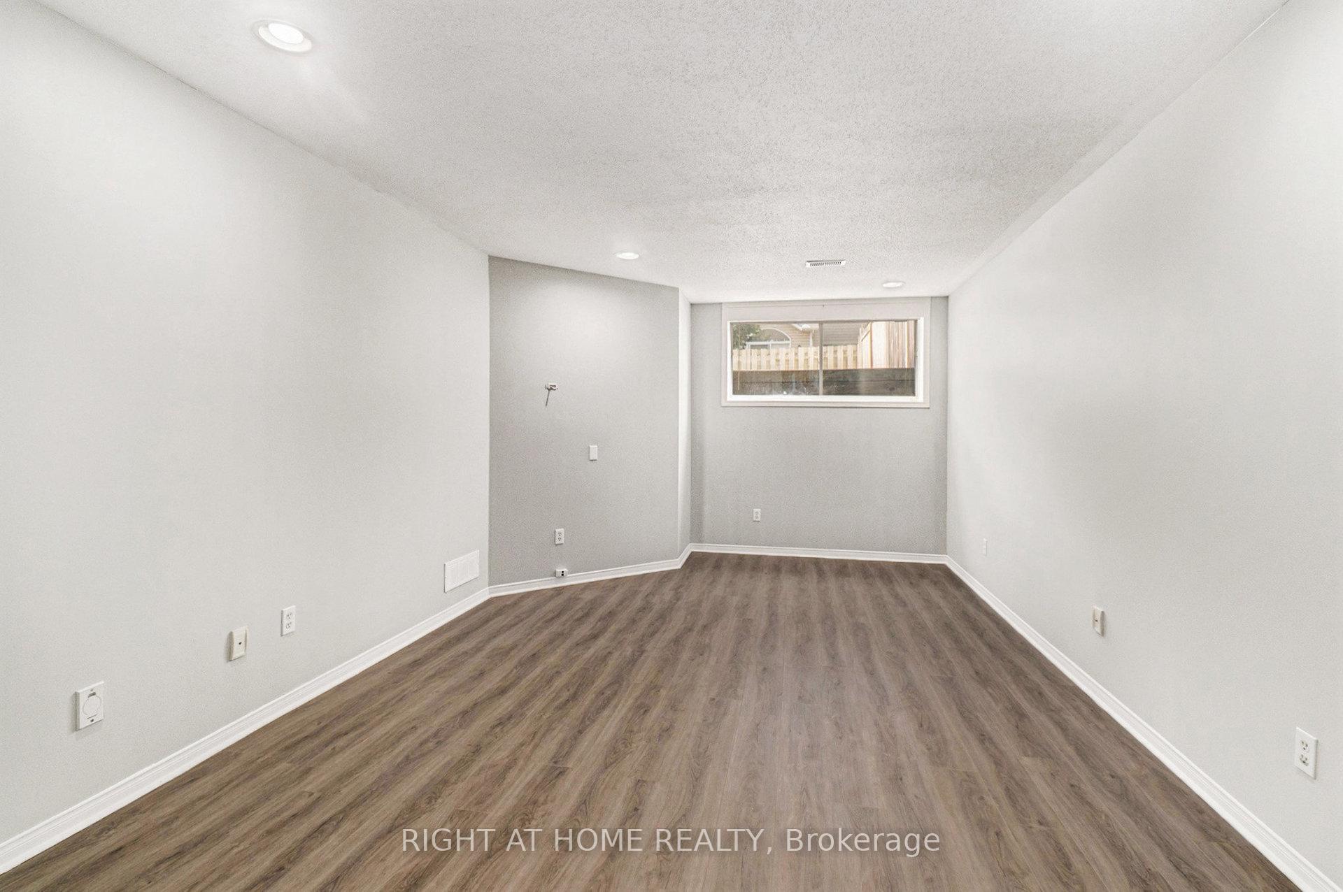 Photo 23 of 2090 Assomption Street, Ottawa, Avalon East — HOMEH