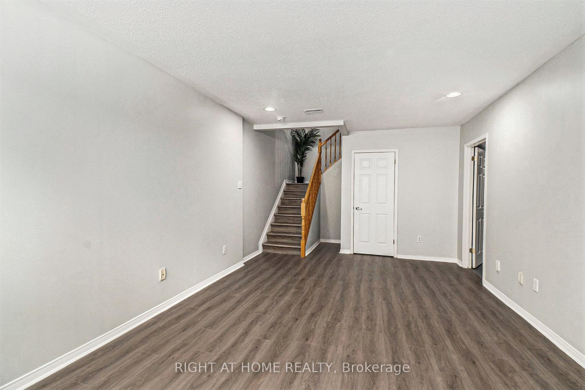 Photo 19 of 2090 Assomption Street, Ottawa, Avalon East — HOMEH