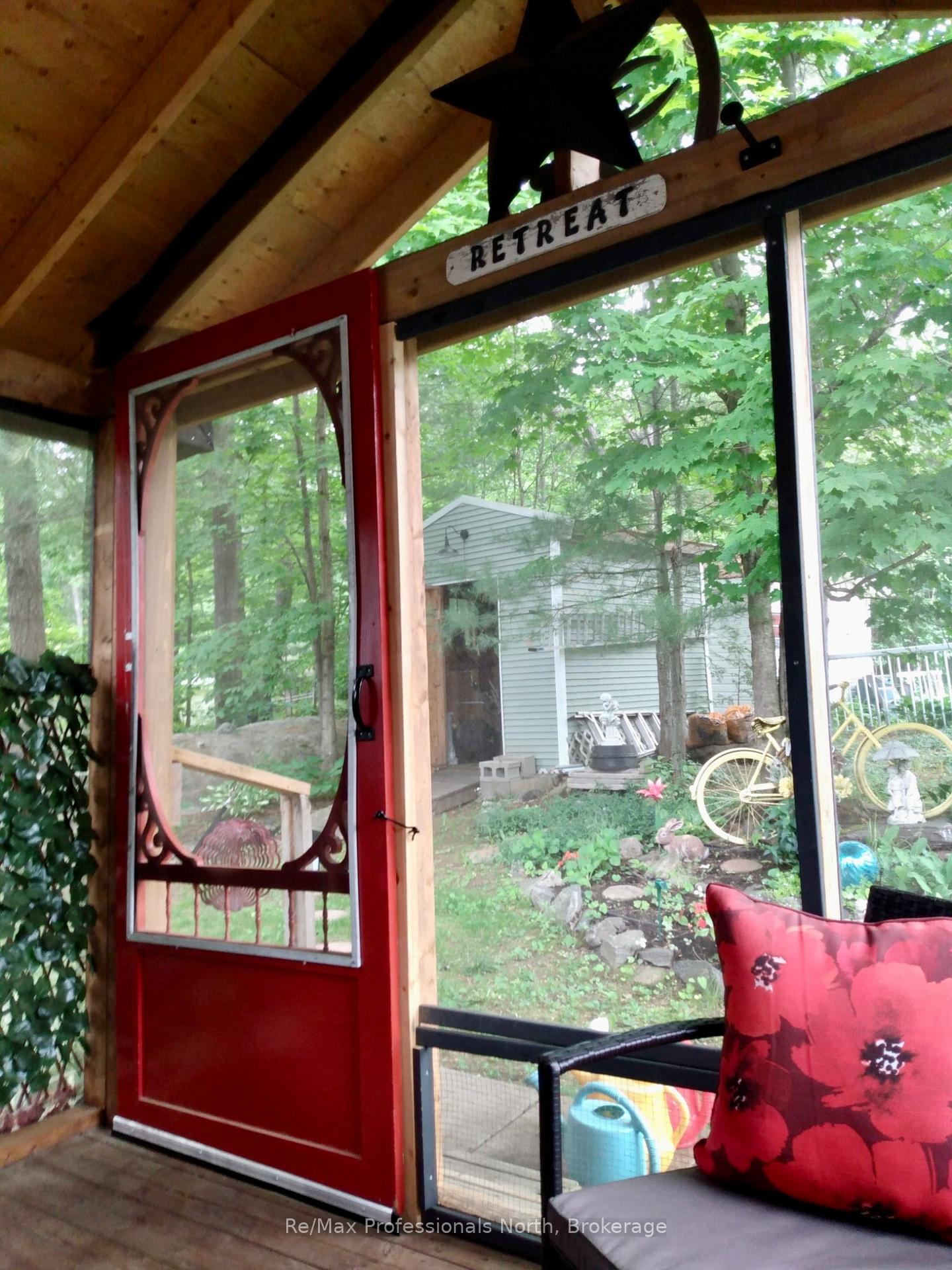 Photo 18 of Unit 54, 1007 Racoon Road, Gravenhurst, Morrison — HOMEH