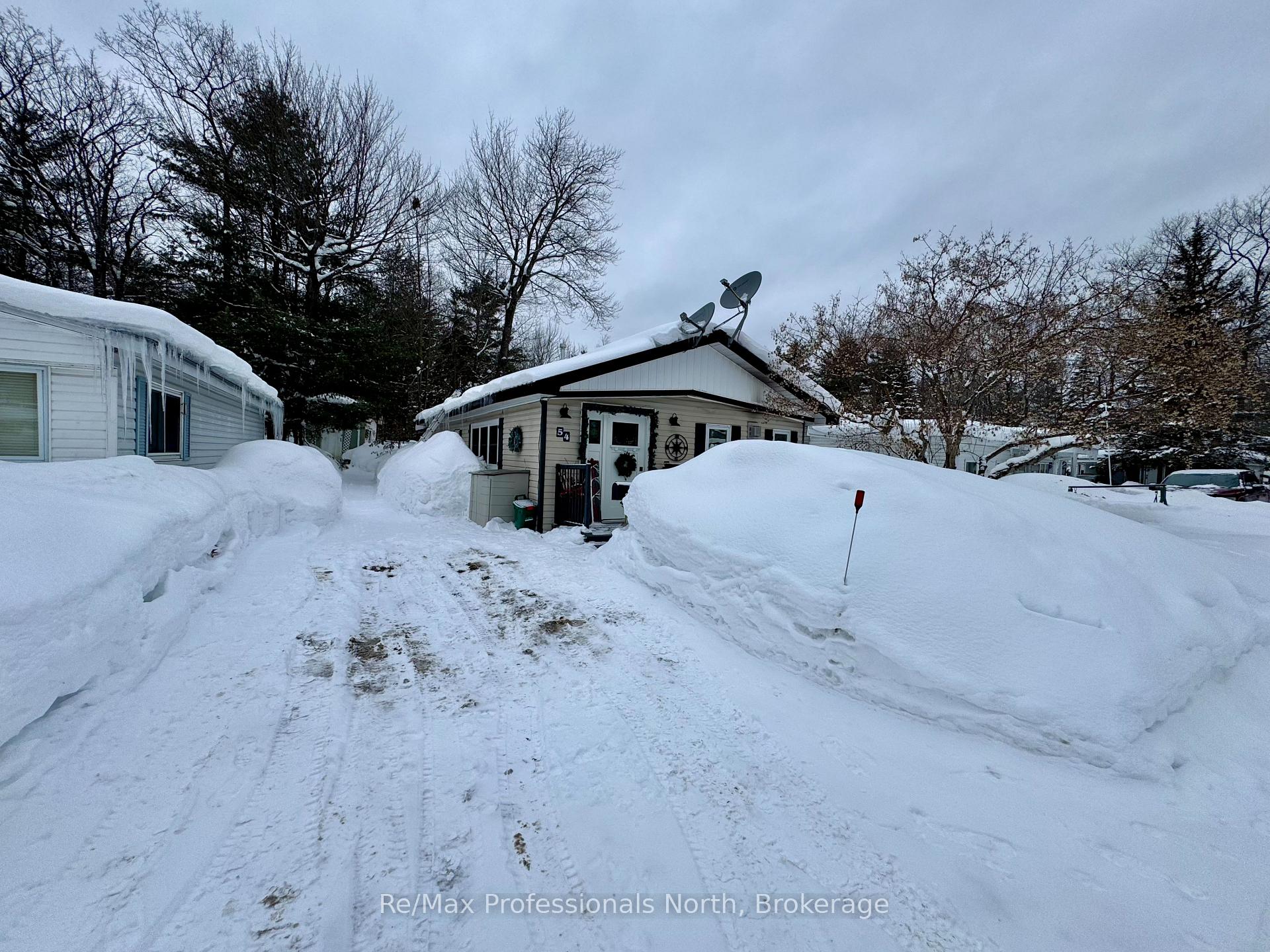 Photo 26 of Unit 54, 1007 Racoon Road, Gravenhurst, Morrison — HOMEH