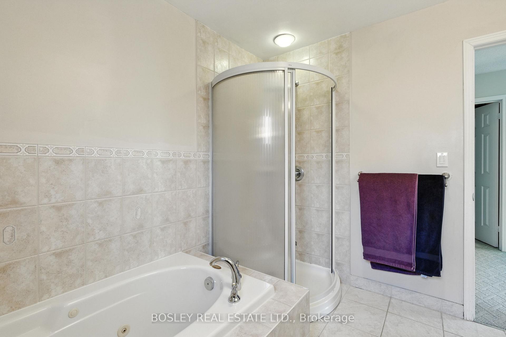 Photo 29 of 28 Lambert Road, Markham, Thornlea — HOMEH