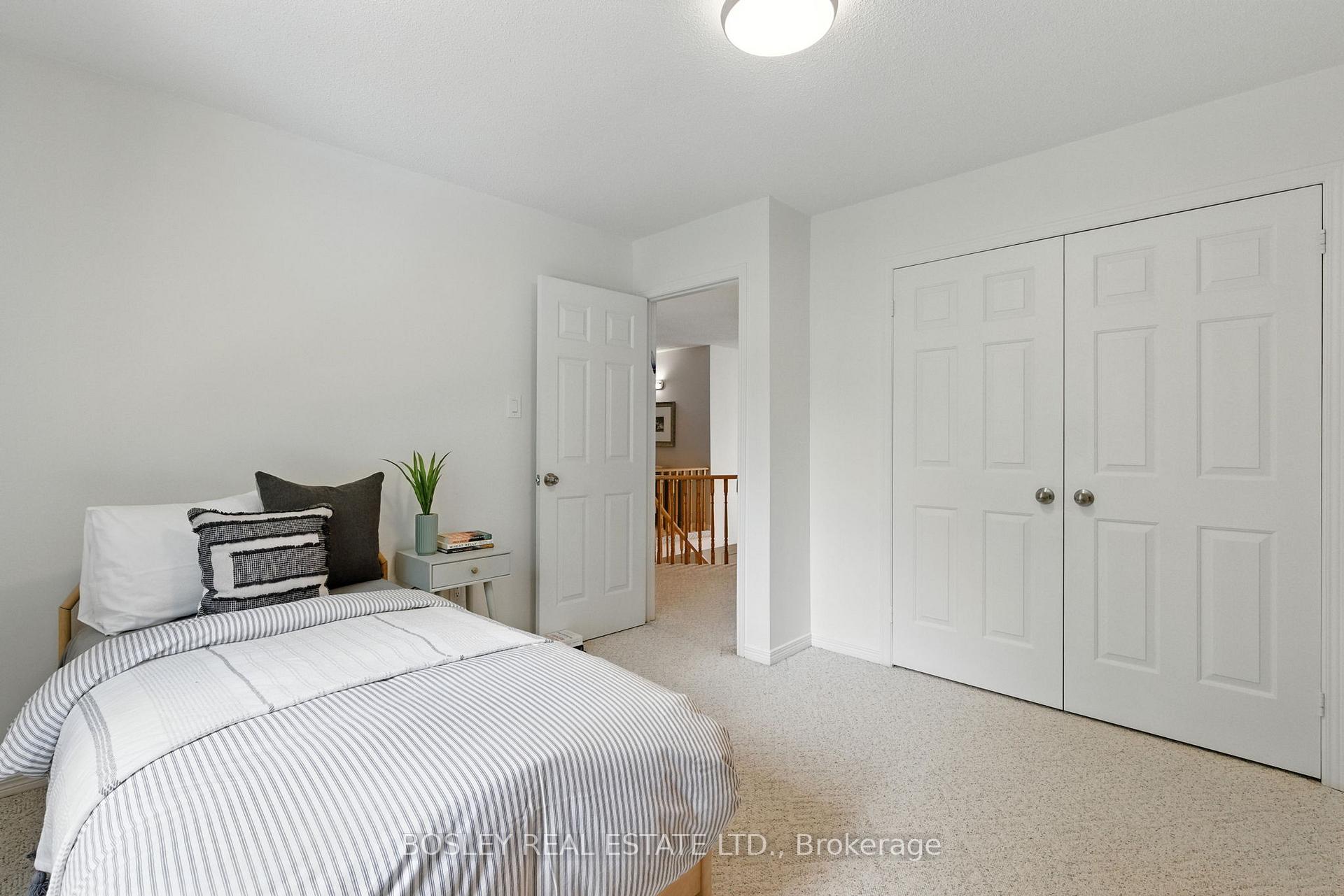 Photo 19 of 28 Lambert Road, Markham, Thornlea — HOMEH
