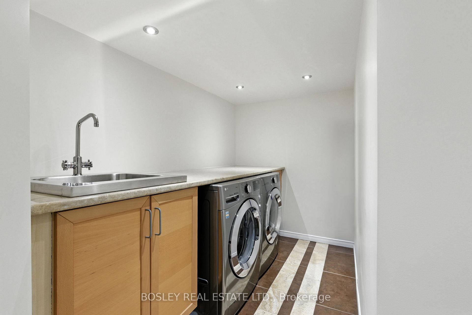 Photo 21 of 28 Lambert Road, Markham, Thornlea — HOMEH