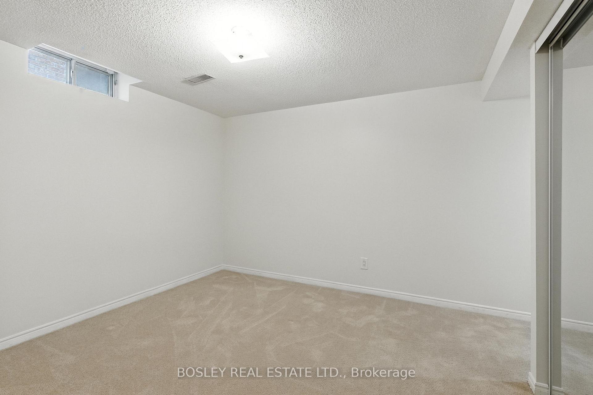 Photo 30 of 28 Lambert Road, Markham, Thornlea — HOMEH