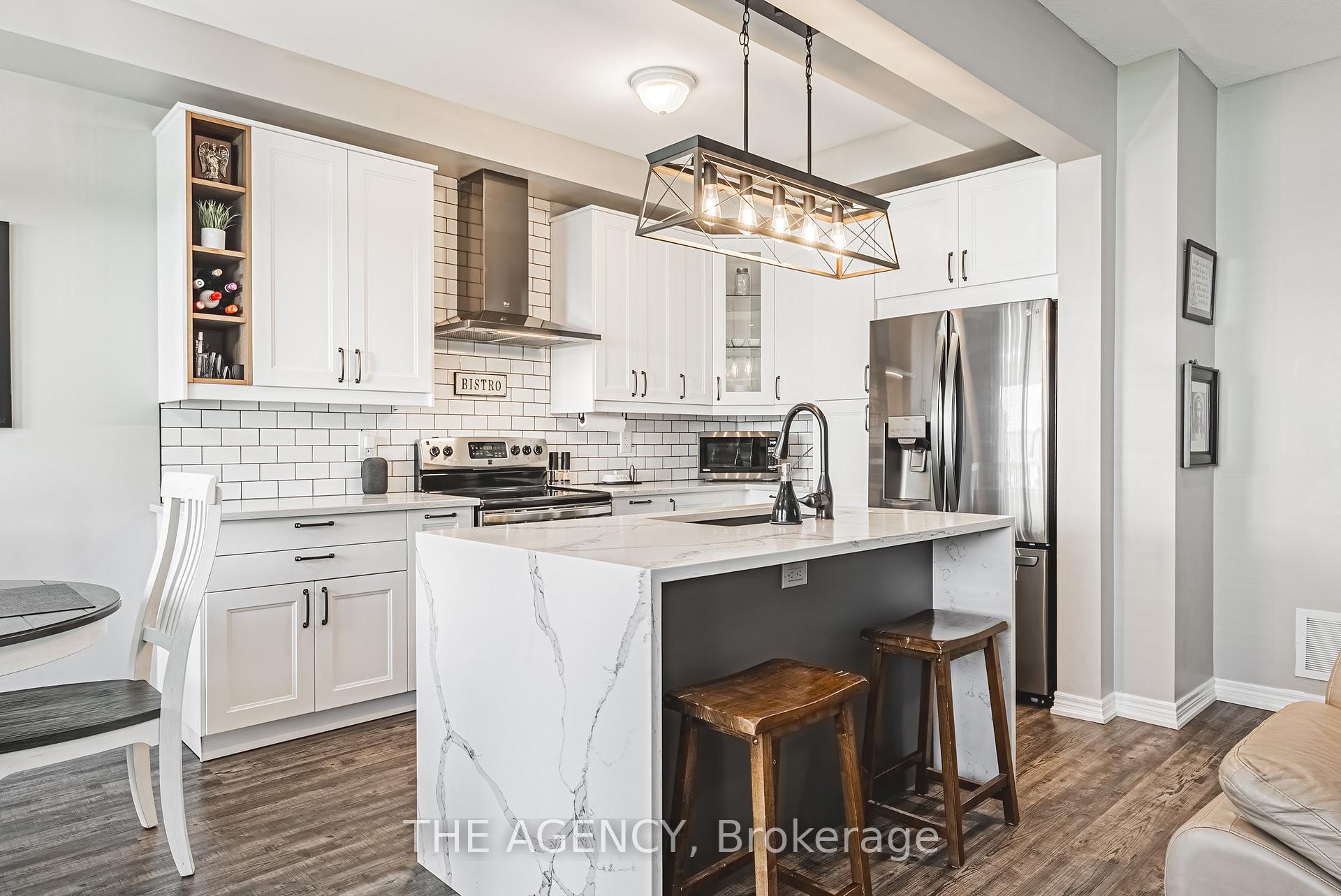 Photo 10 of Unit 14, 170 Palacebeach Trail, Hamilton, Stoney Creek — HOMEH