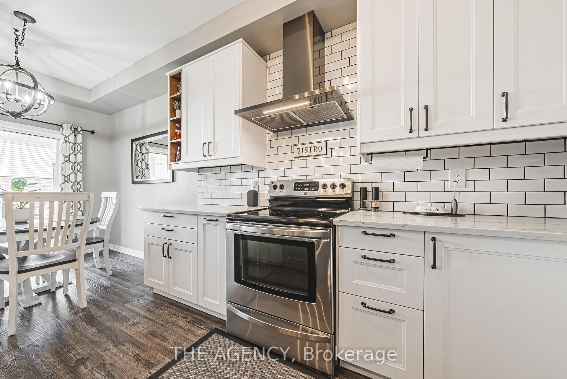 Photo 13 of Unit 14, 170 Palacebeach Trail, Hamilton, Stoney Creek — HOMEH