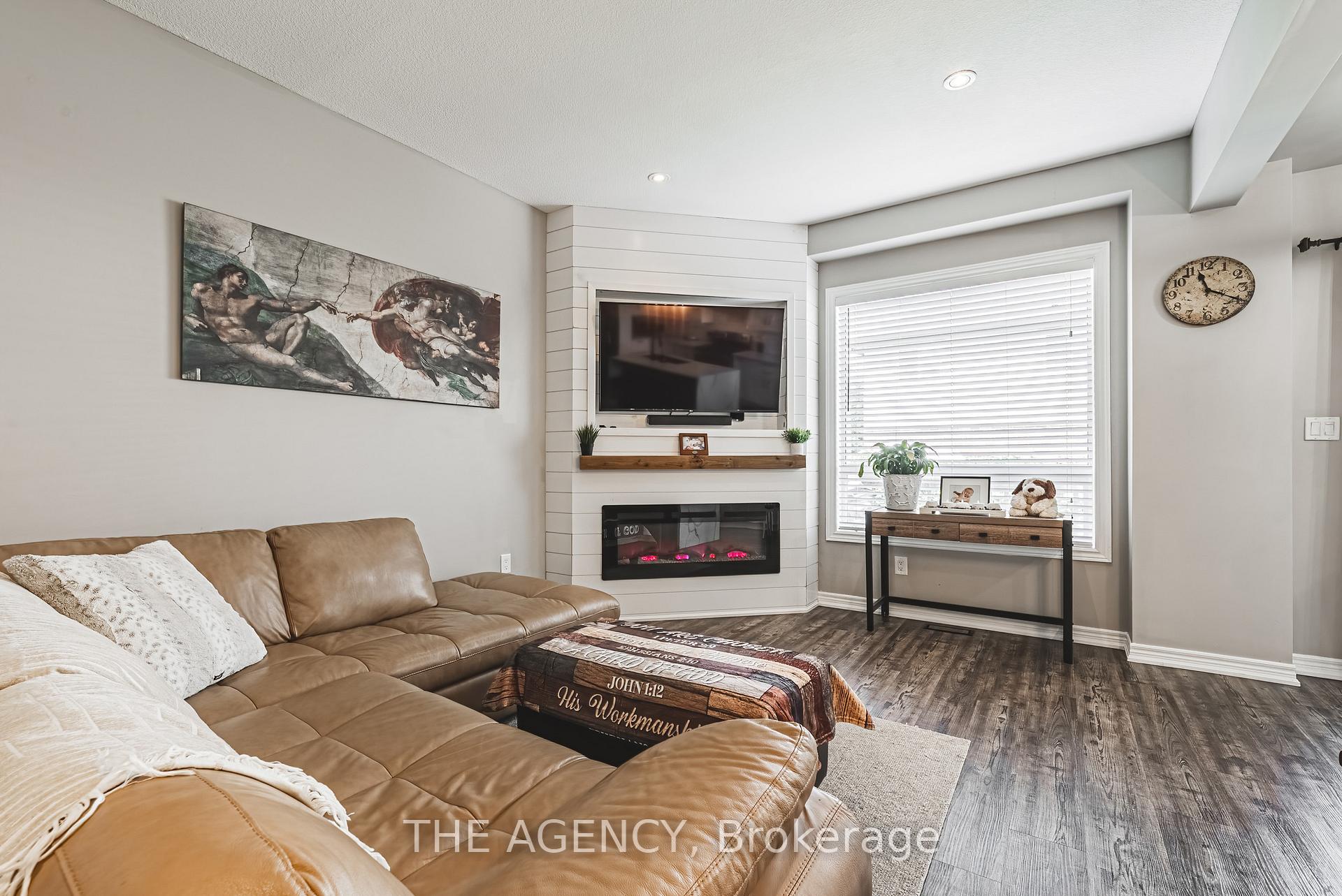 Photo 24 of Unit 14, 170 Palacebeach Trail, Hamilton, Stoney Creek — HOMEH